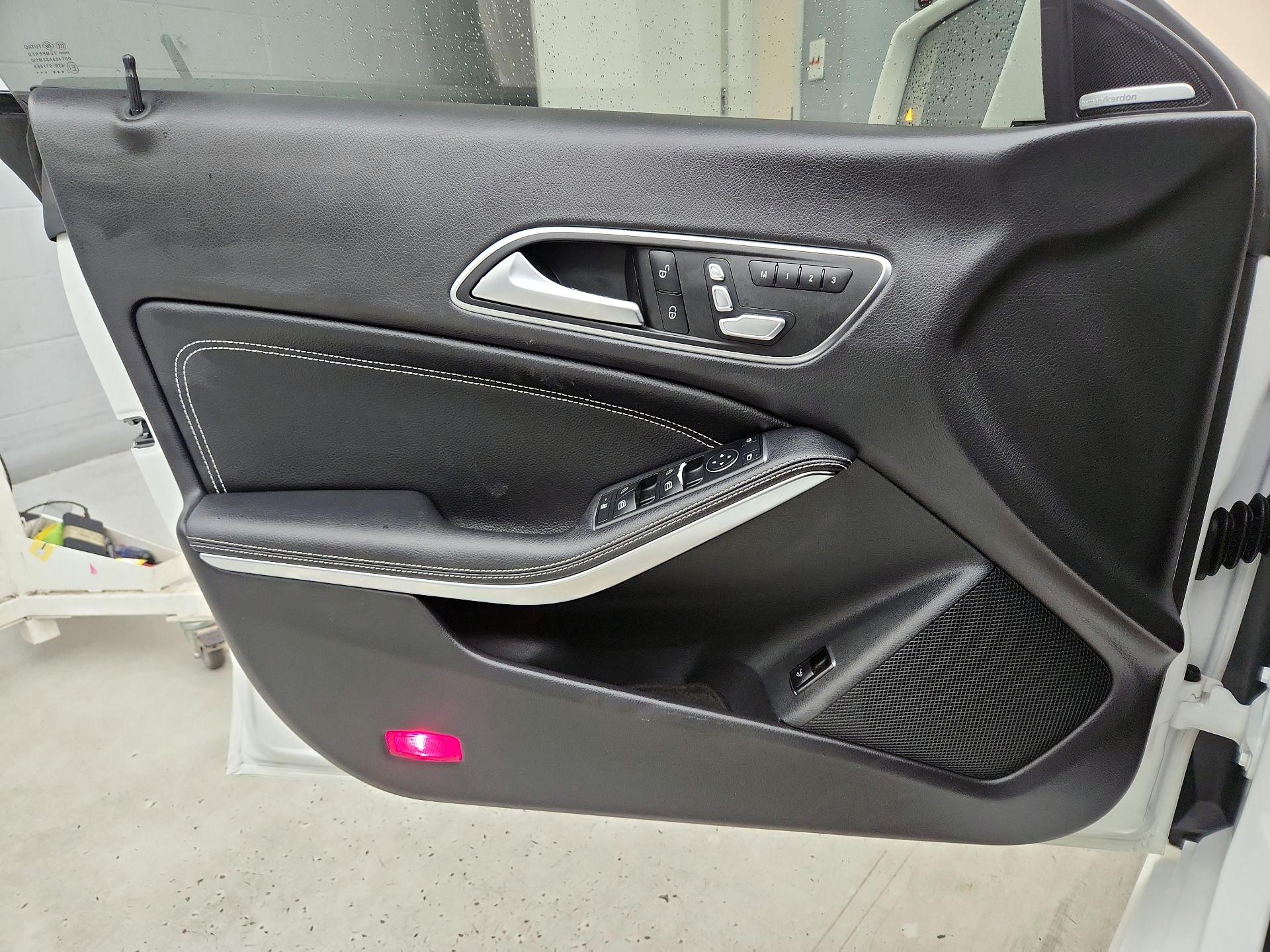 Thumbnail: 2019 Mercedes-Benz CLA - 12