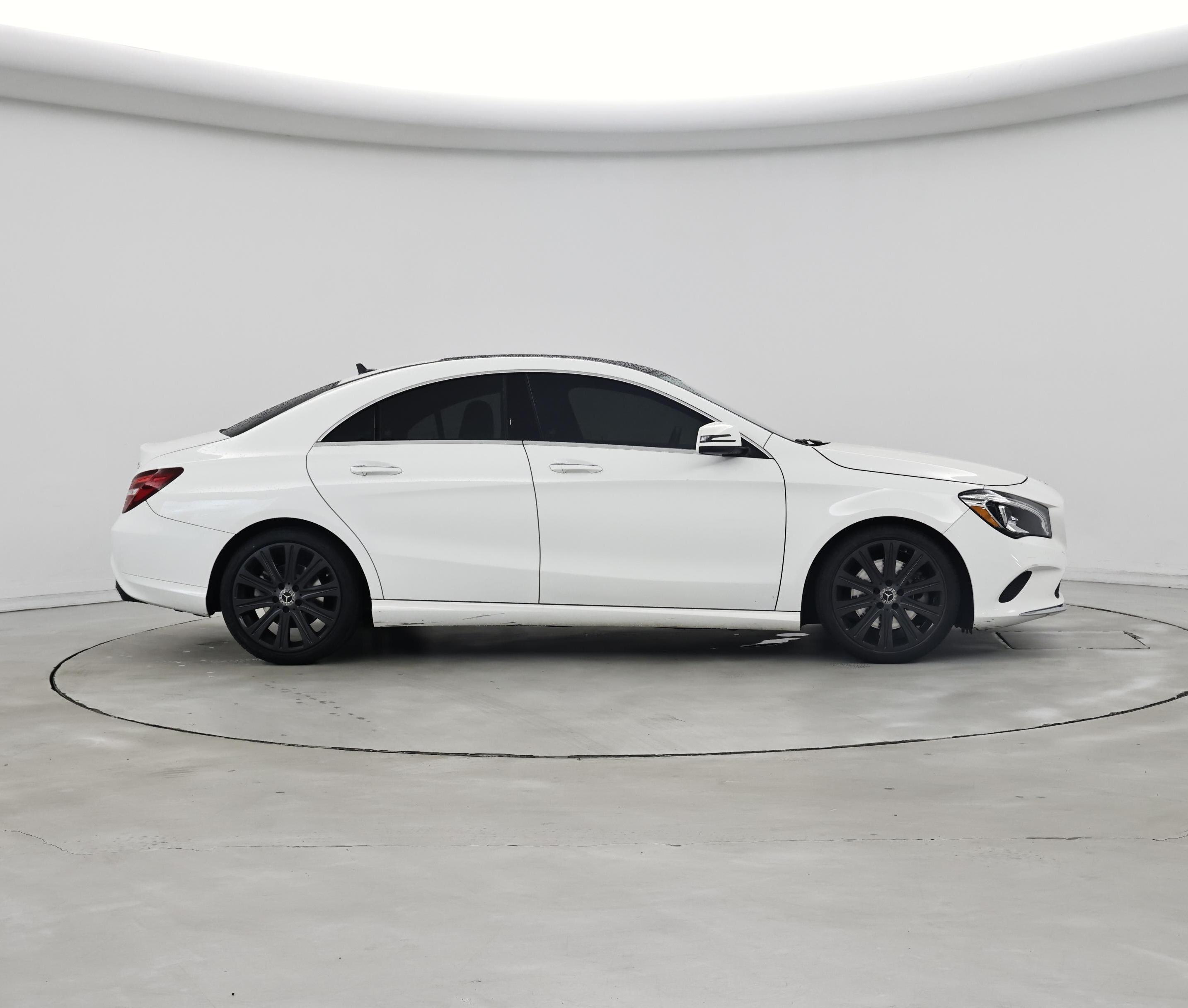 Thumbnail: 2019 Mercedes-Benz CLA - 7