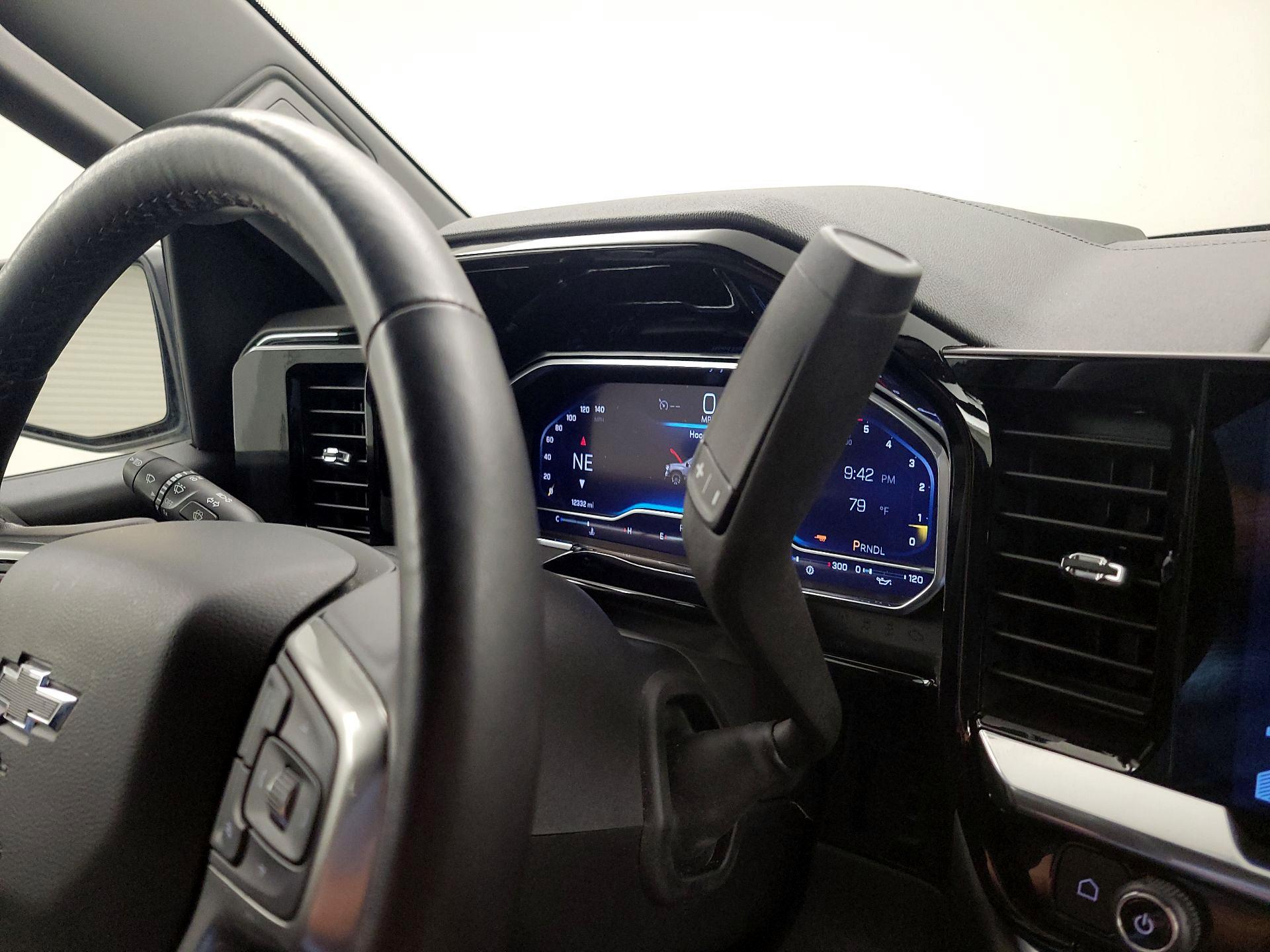 Thumbnail: 2023 Chevrolet Silverado 1500 - 17