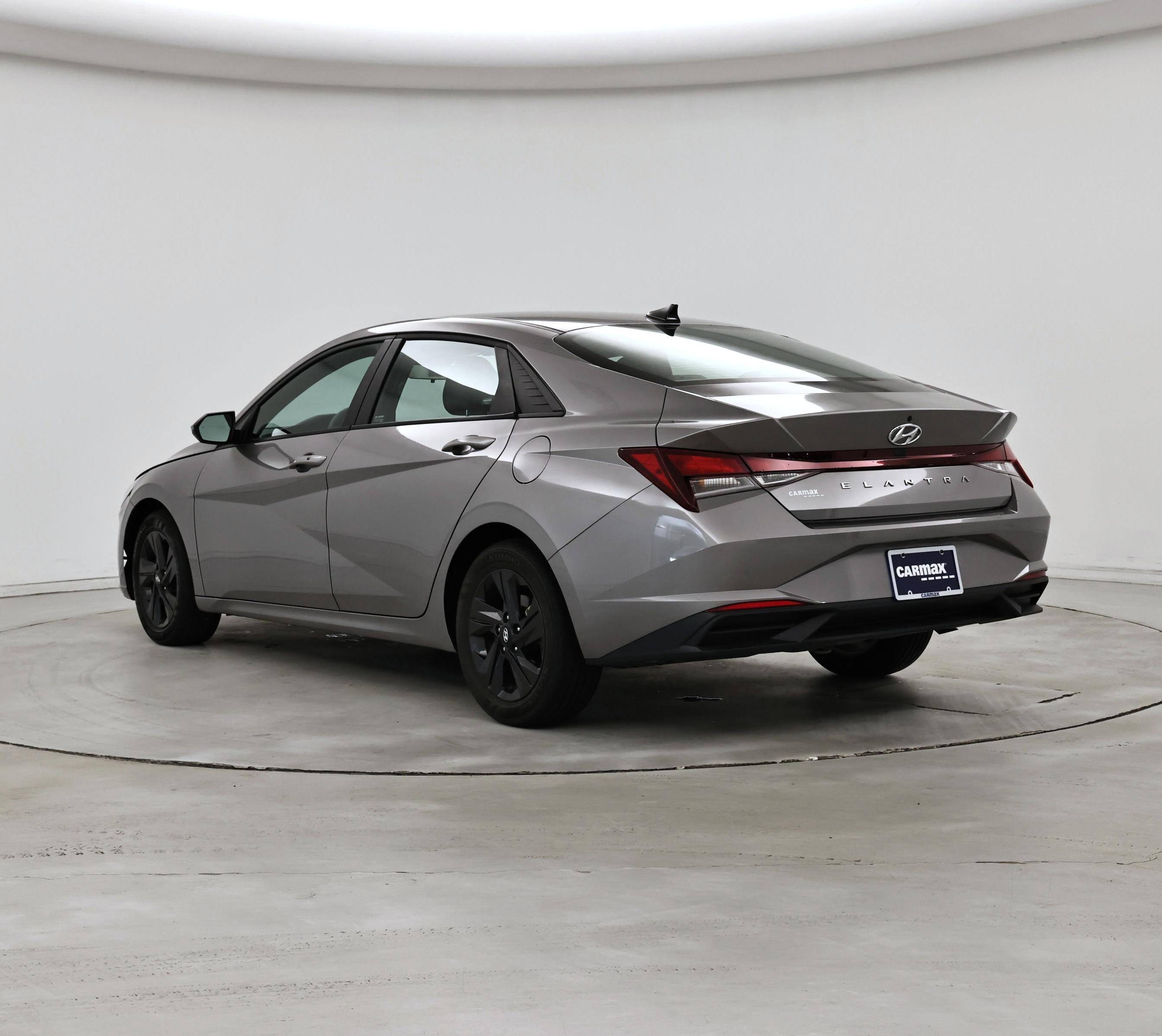 Thumbnail: 2023 Hyundai Elantra - 2
