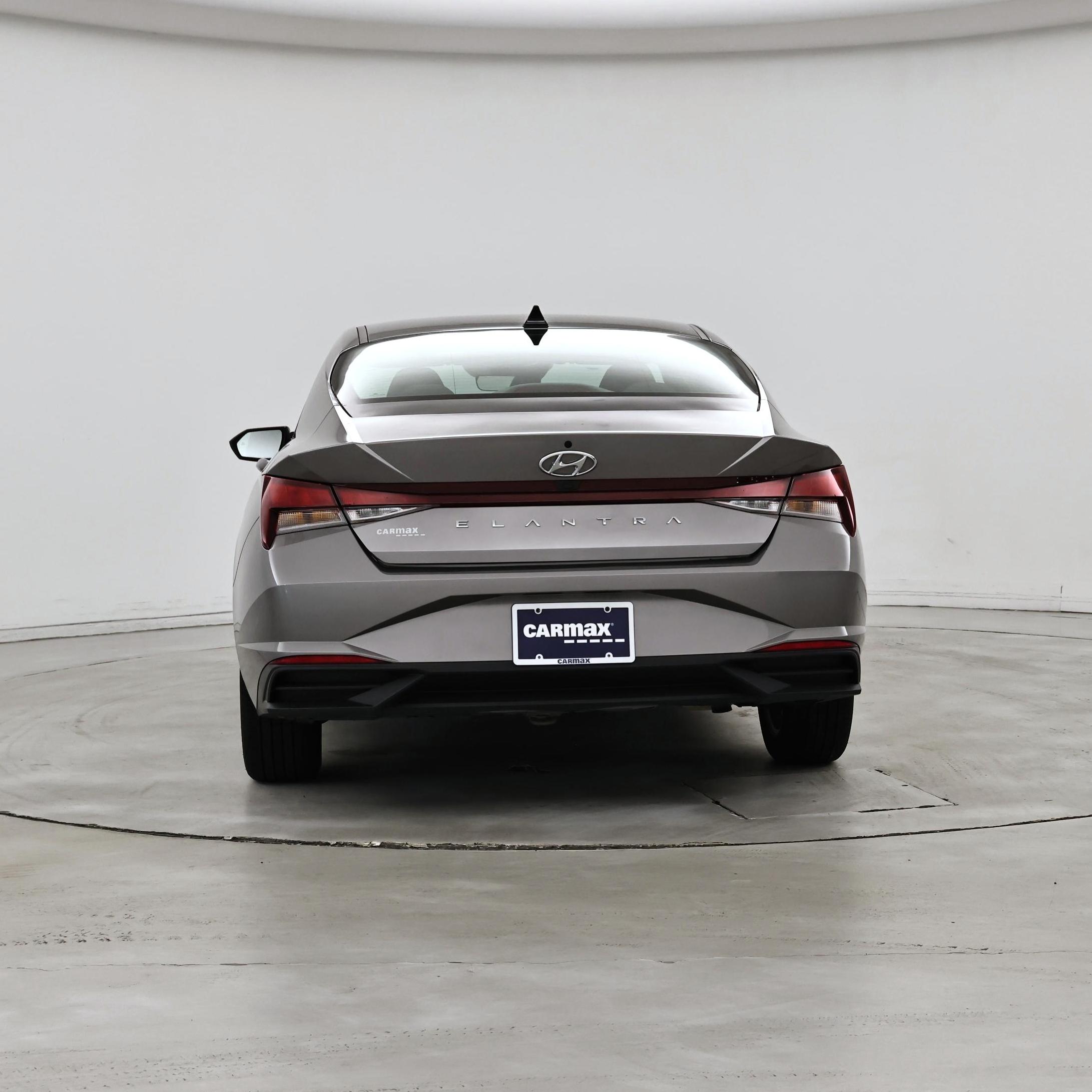 Thumbnail: 2023 Hyundai Elantra - 6