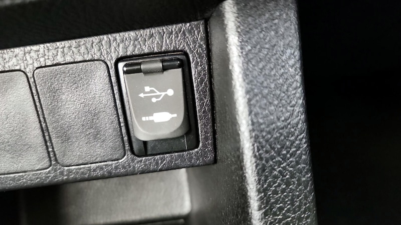 2019 Toyota Corolla SE 18