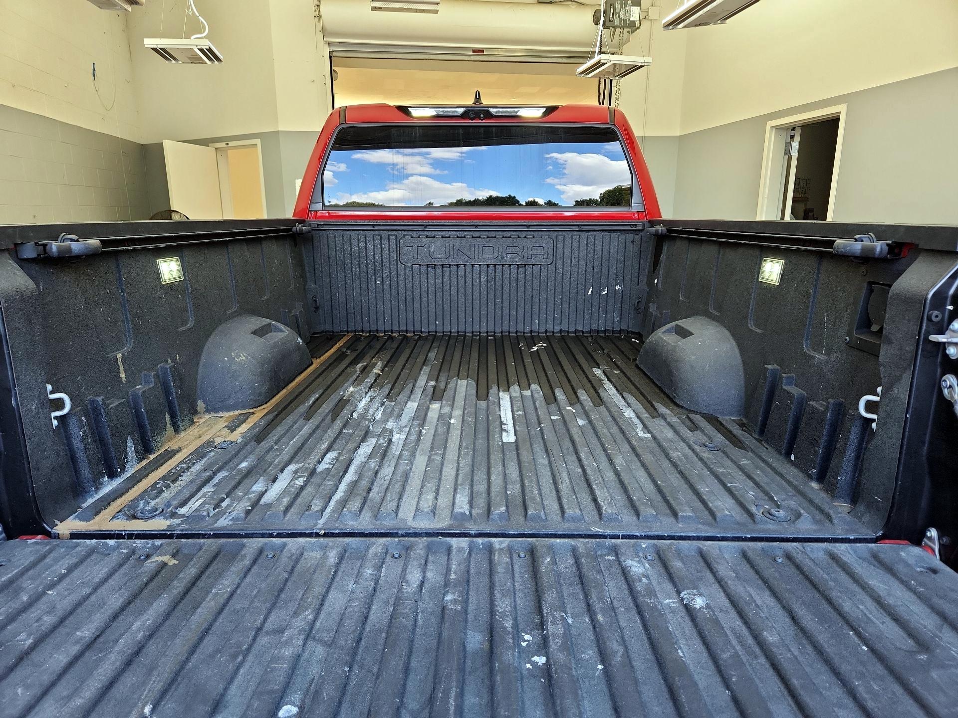 Thumbnail: 2022 Toyota Tundra - 20