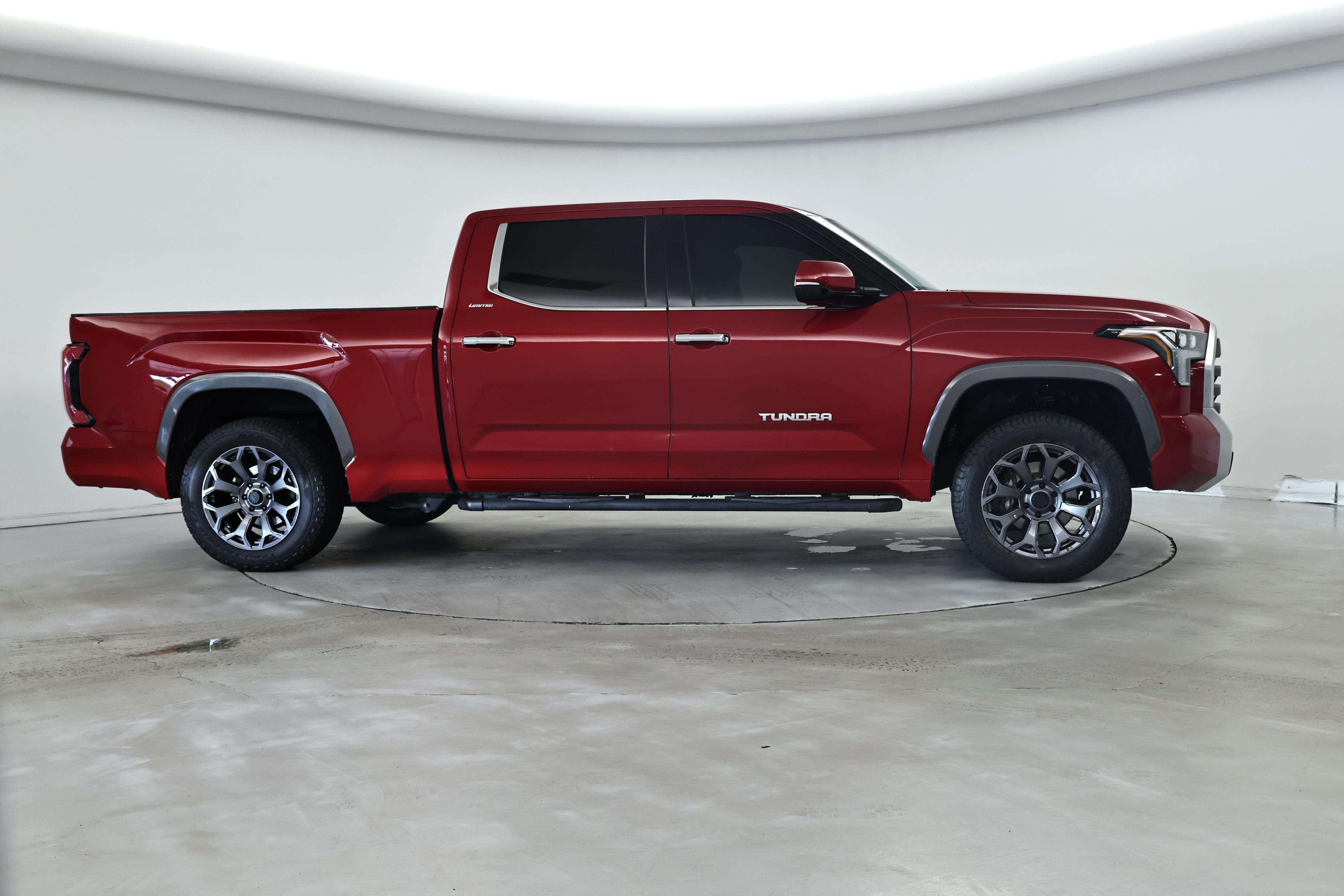 Thumbnail: 2022 Toyota Tundra - 7