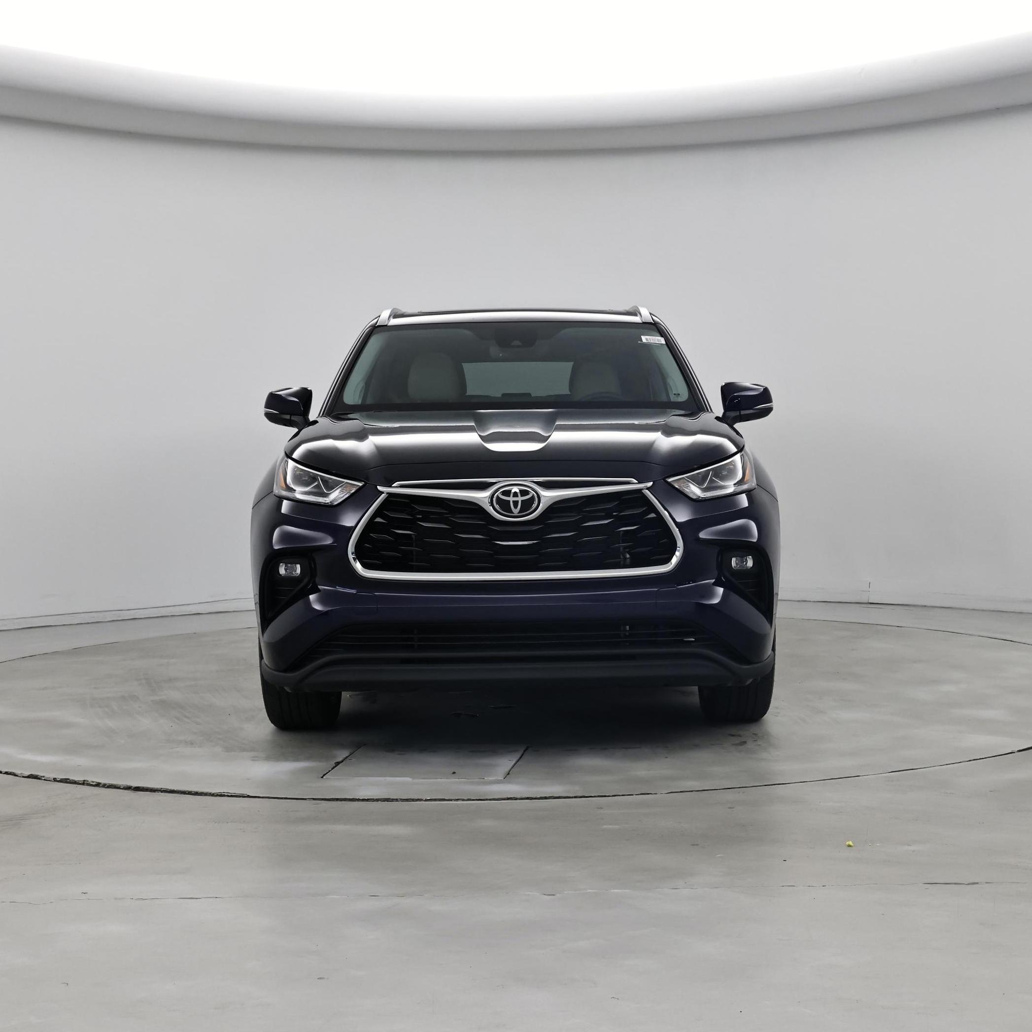 Thumbnail: 2023 Toyota Highlander - 5