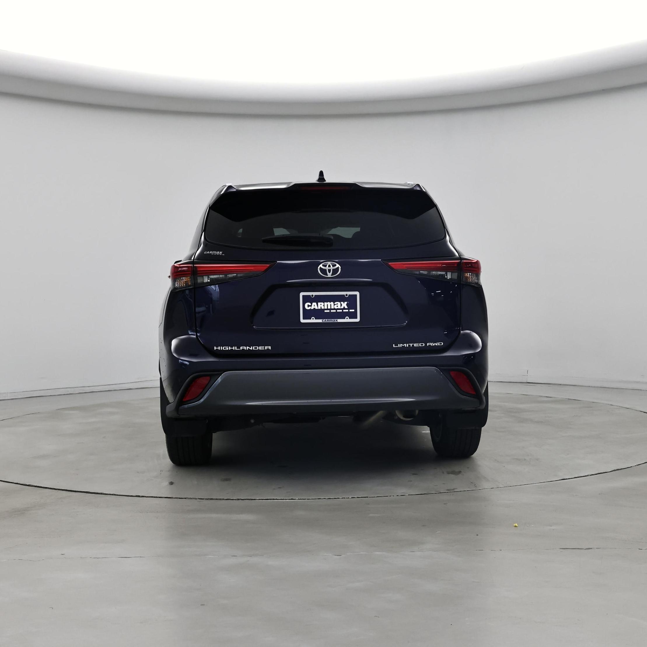 Thumbnail: 2023 Toyota Highlander - 6
