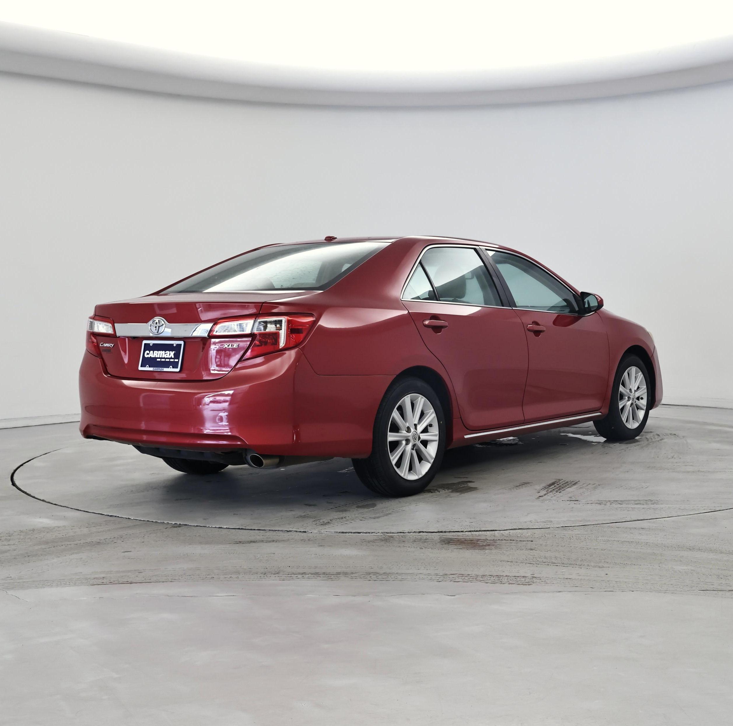 Thumbnail: 2013 Toyota Camry - 8