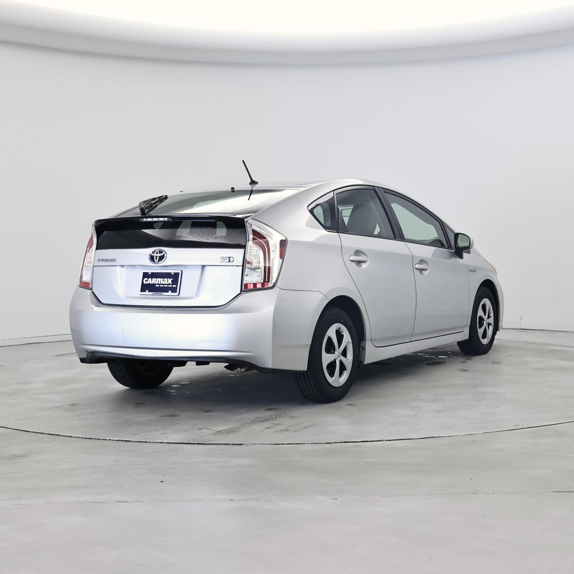 Thumbnail: 2014 Toyota Prius - 8
