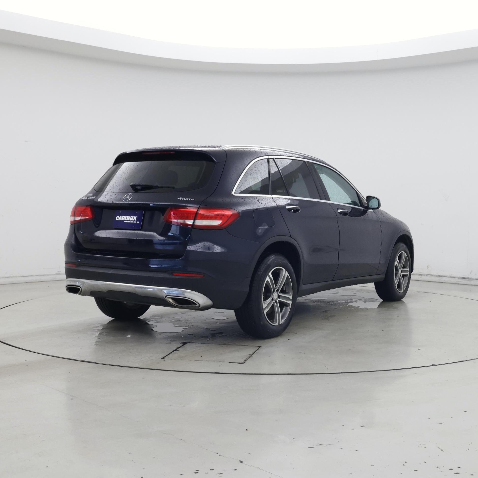 Thumbnail: 2017 Mercedes-Benz GLC - 8