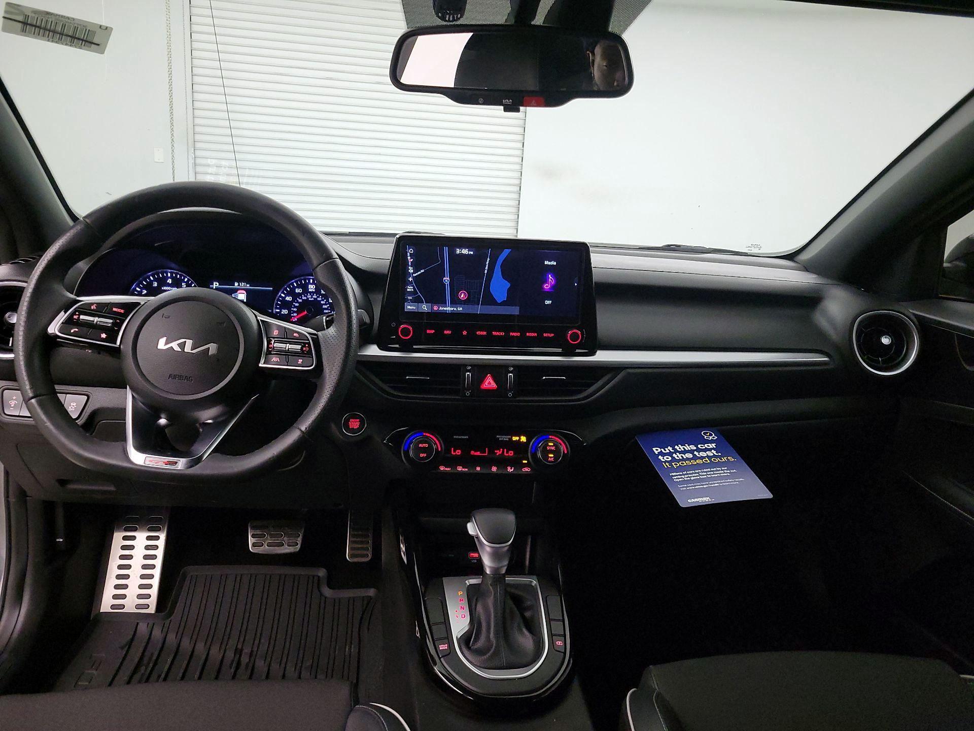 Thumbnail: 2024 Kia Forte - 9