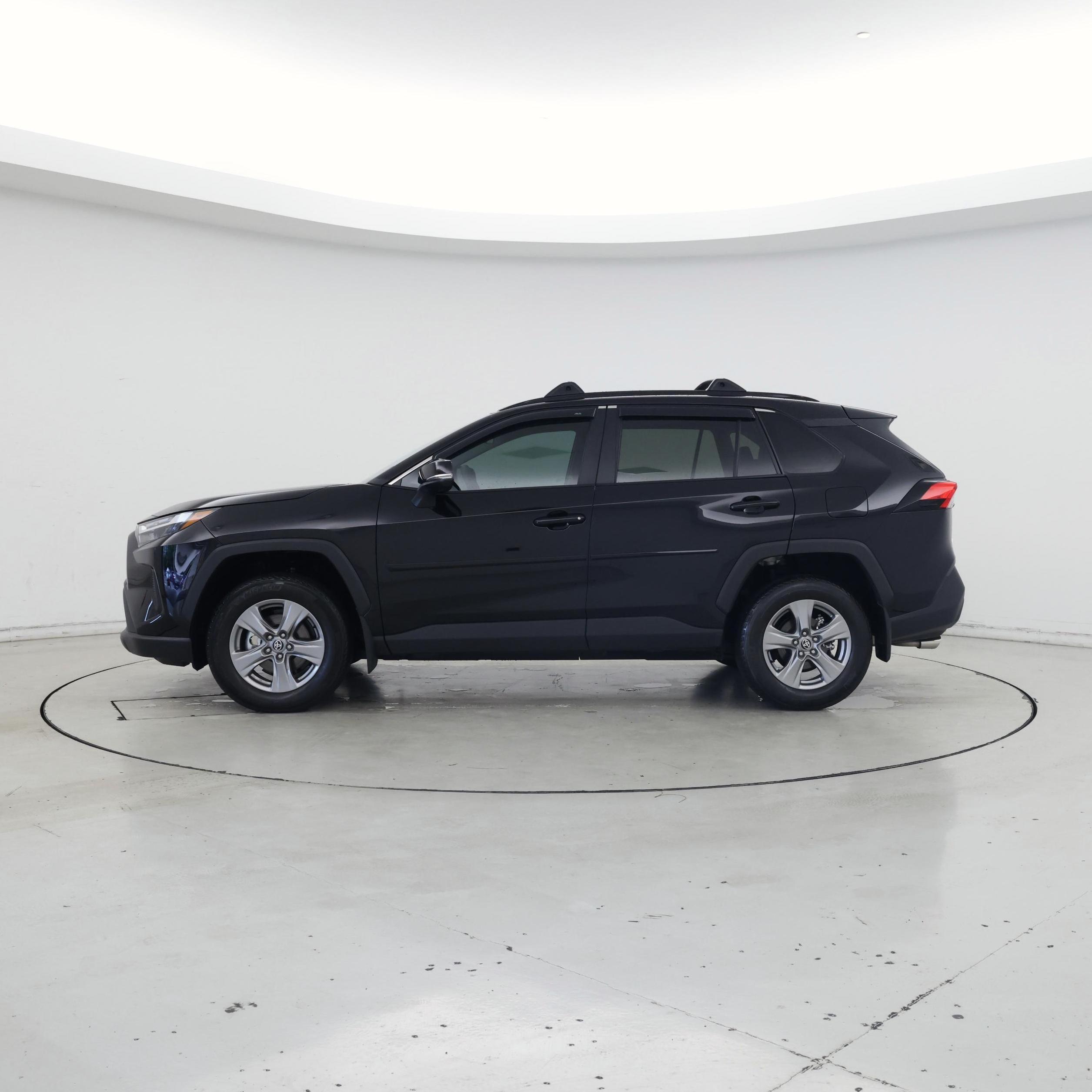 Thumbnail: 2024 Toyota RAV4 - 3