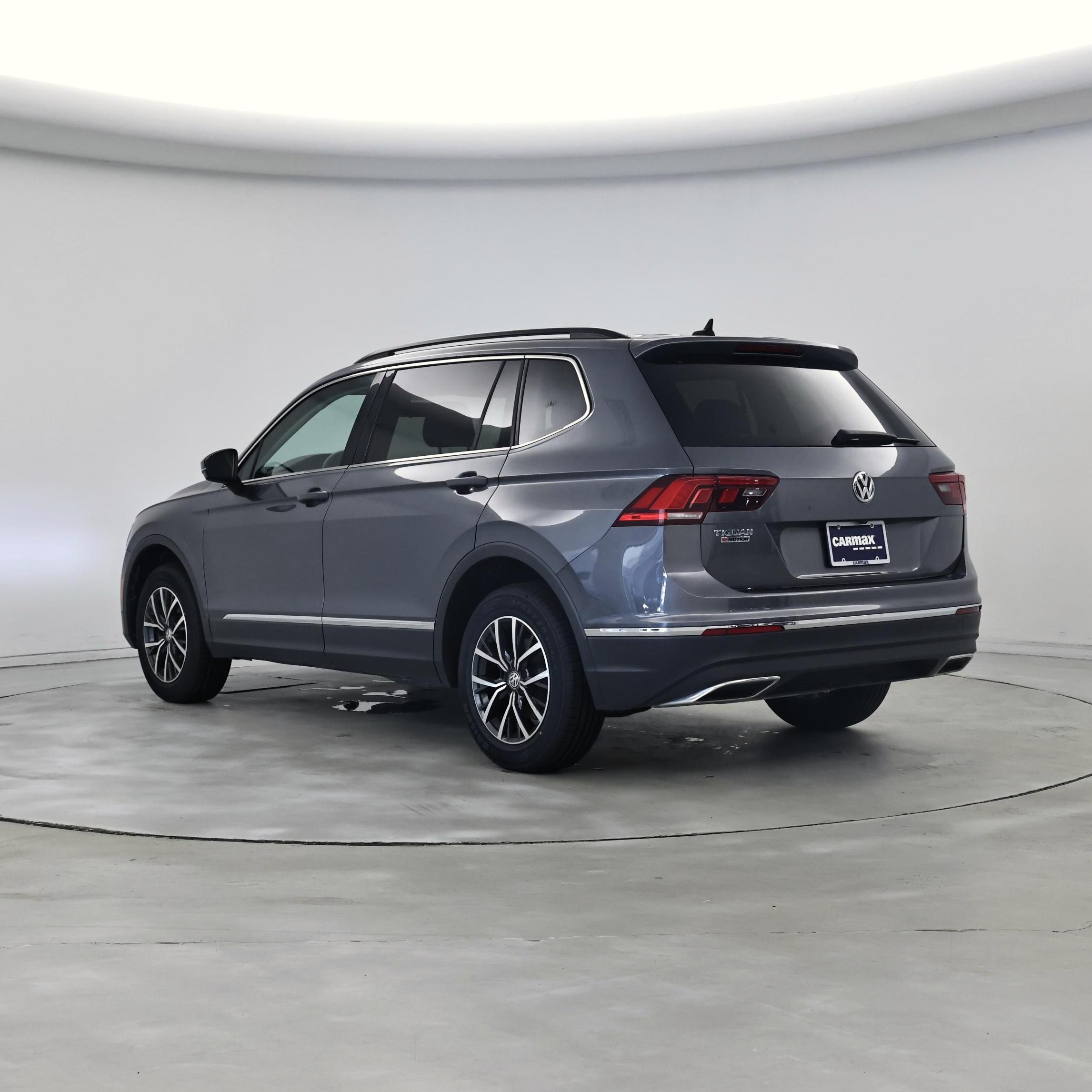 Thumbnail: 2020 Volkswagen Tiguan - 2