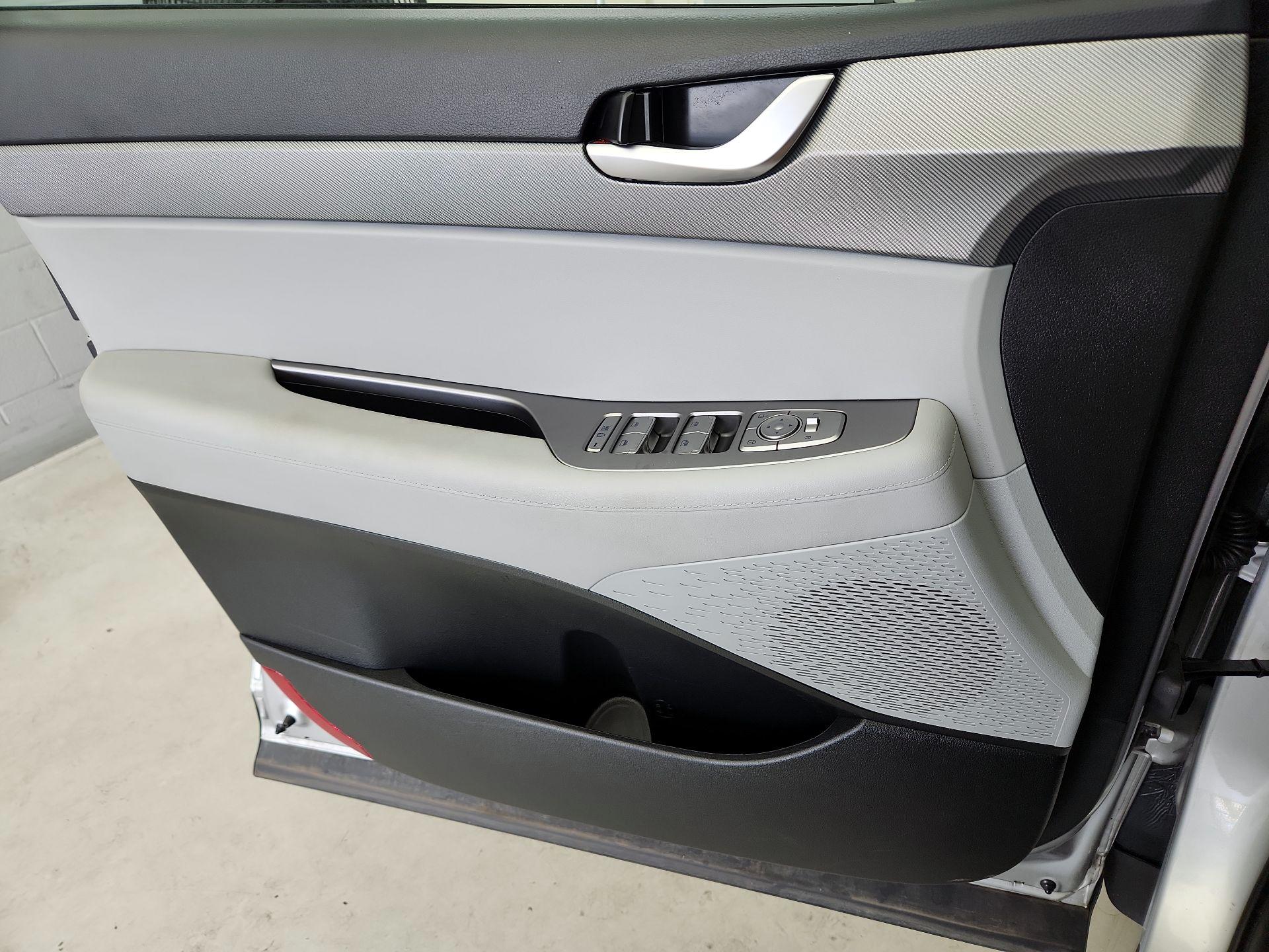 Thumbnail: 2023 Hyundai Palisade - 12