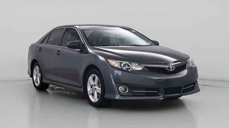 2013 Toyota Camry SE Hero Image