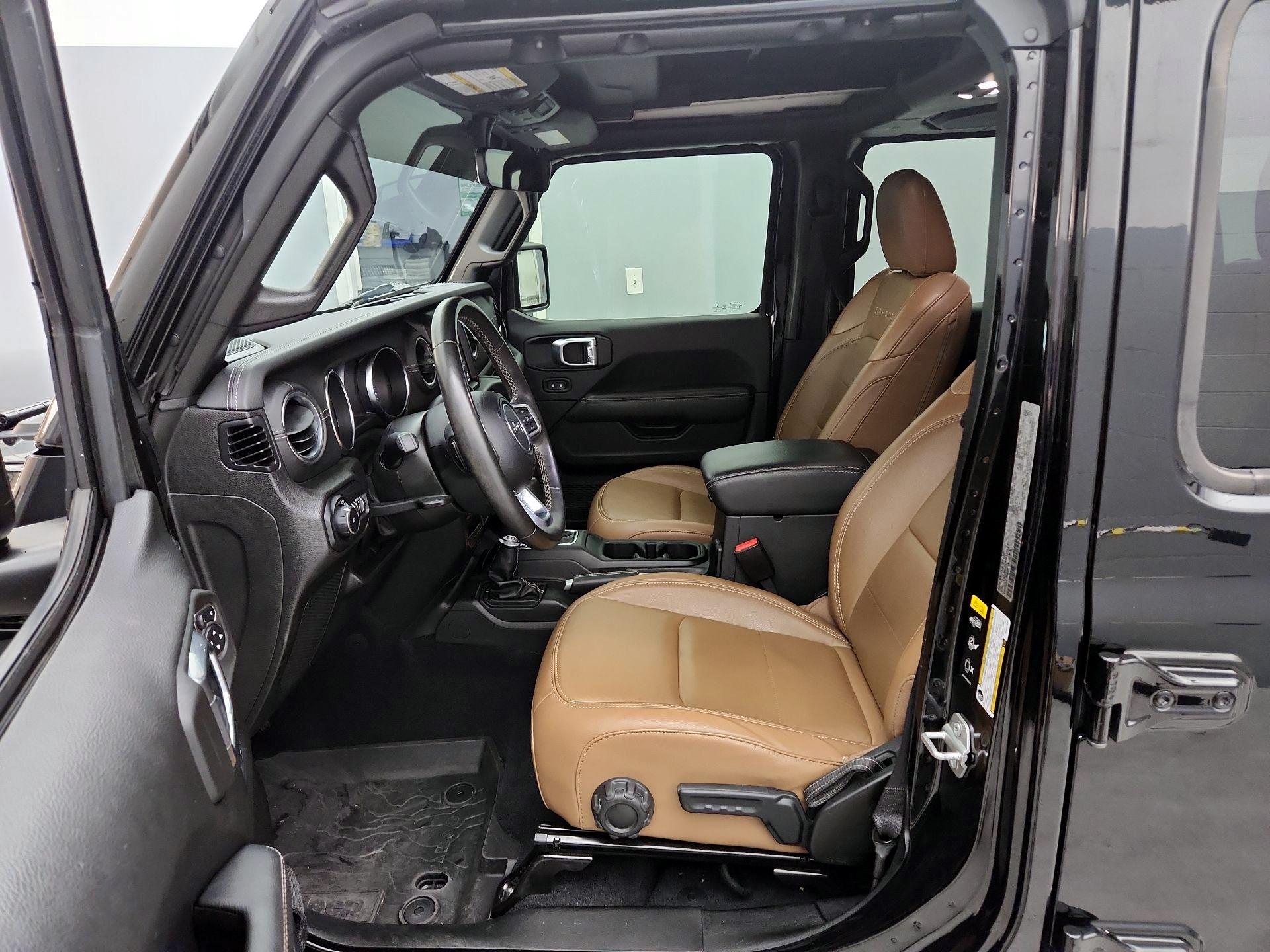 Thumbnail: 2022 Jeep Wrangler - 11