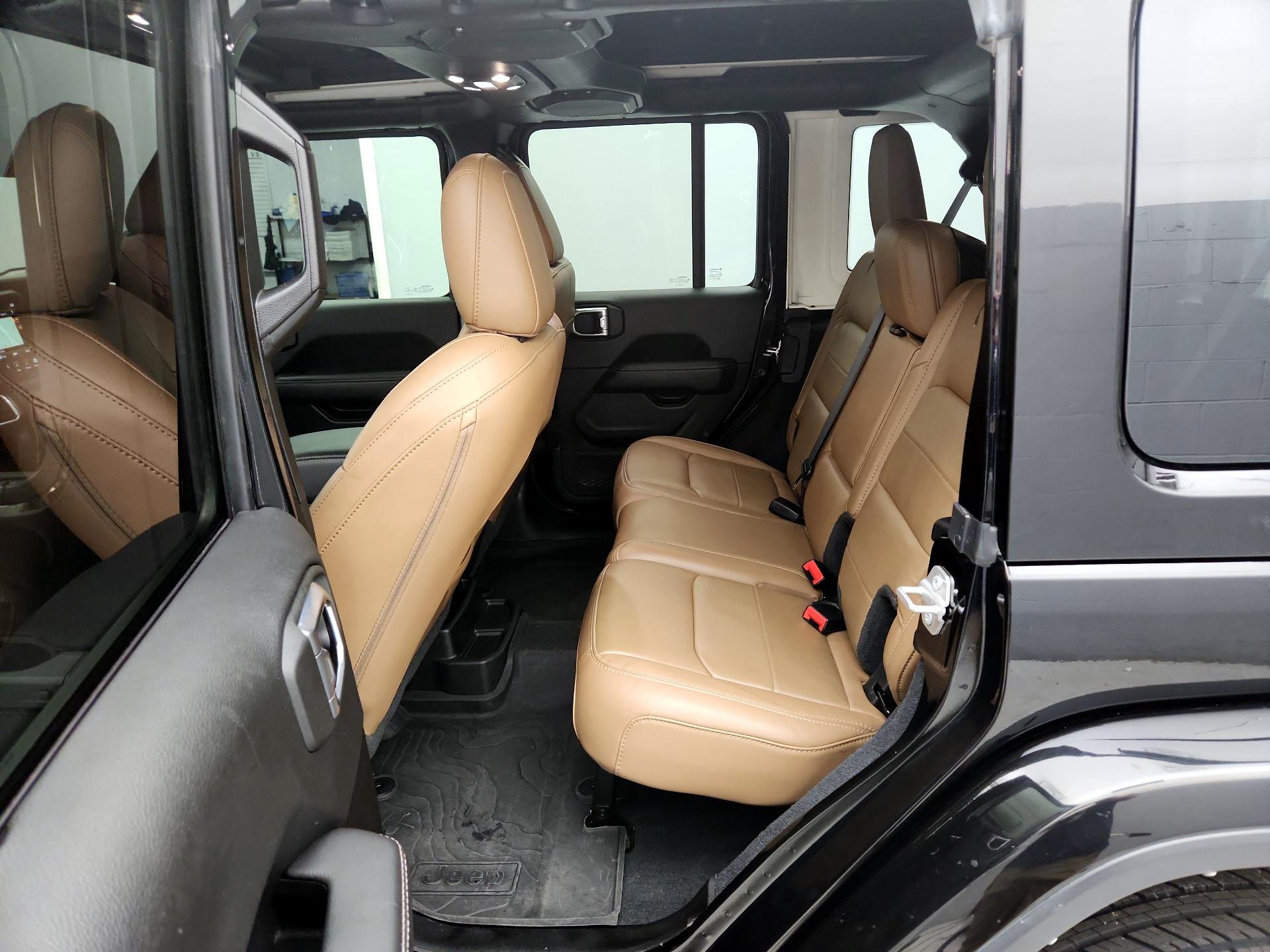Thumbnail: 2022 Jeep Wrangler - 20