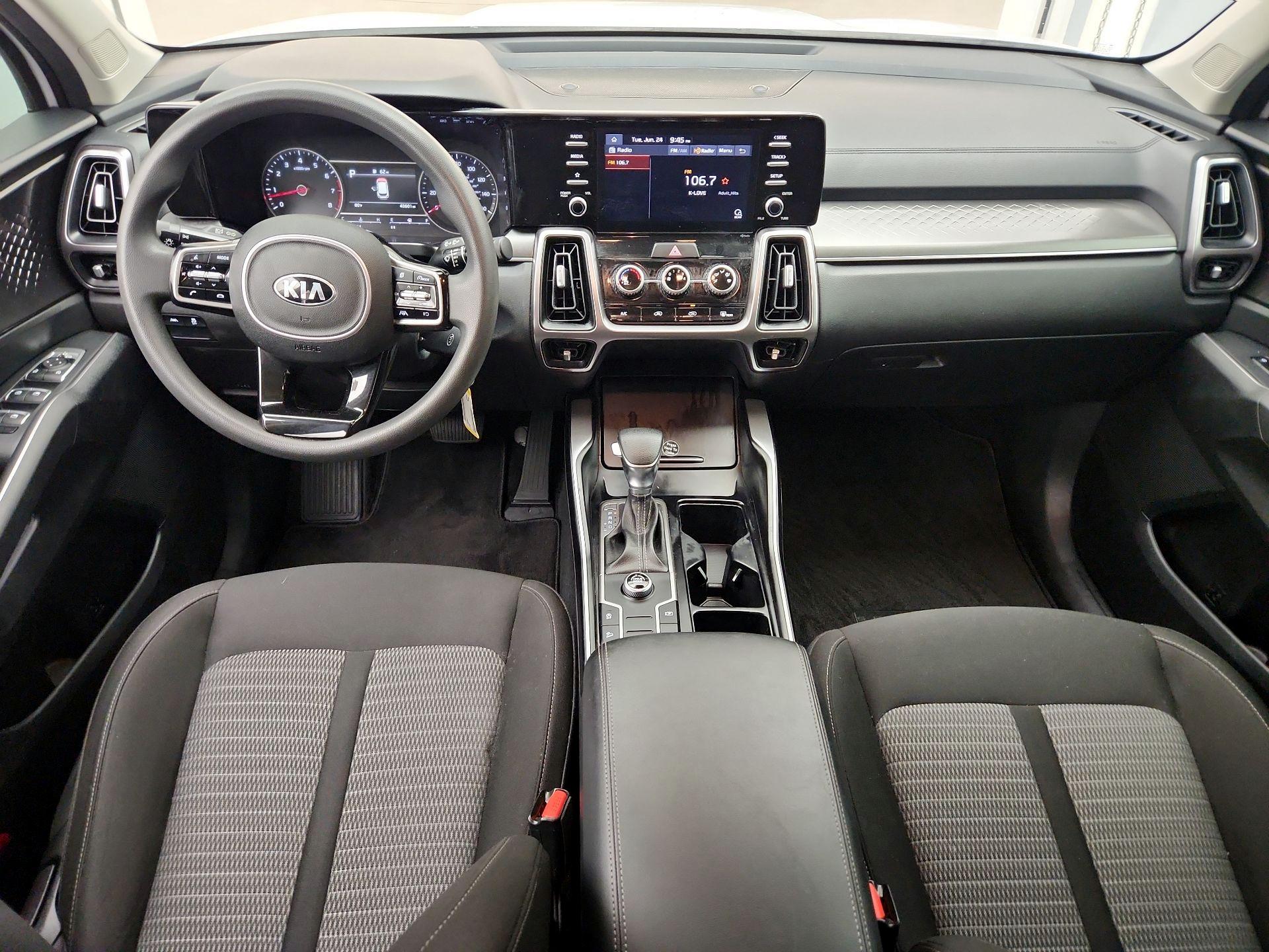 Thumbnail: 2021 Kia Sorento - 9