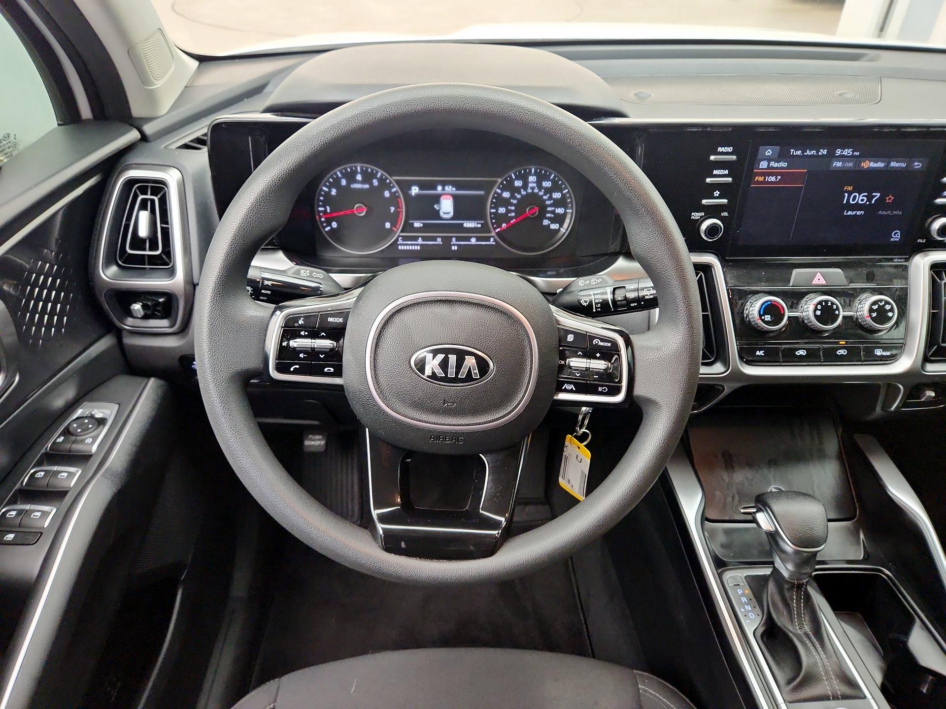 Thumbnail: 2021 Kia Sorento - 10