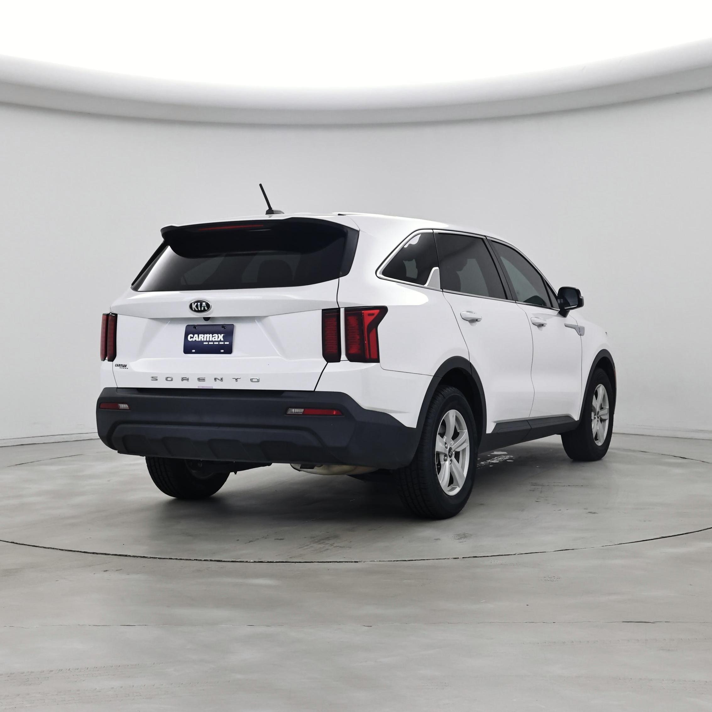 Thumbnail: 2021 Kia Sorento - 8