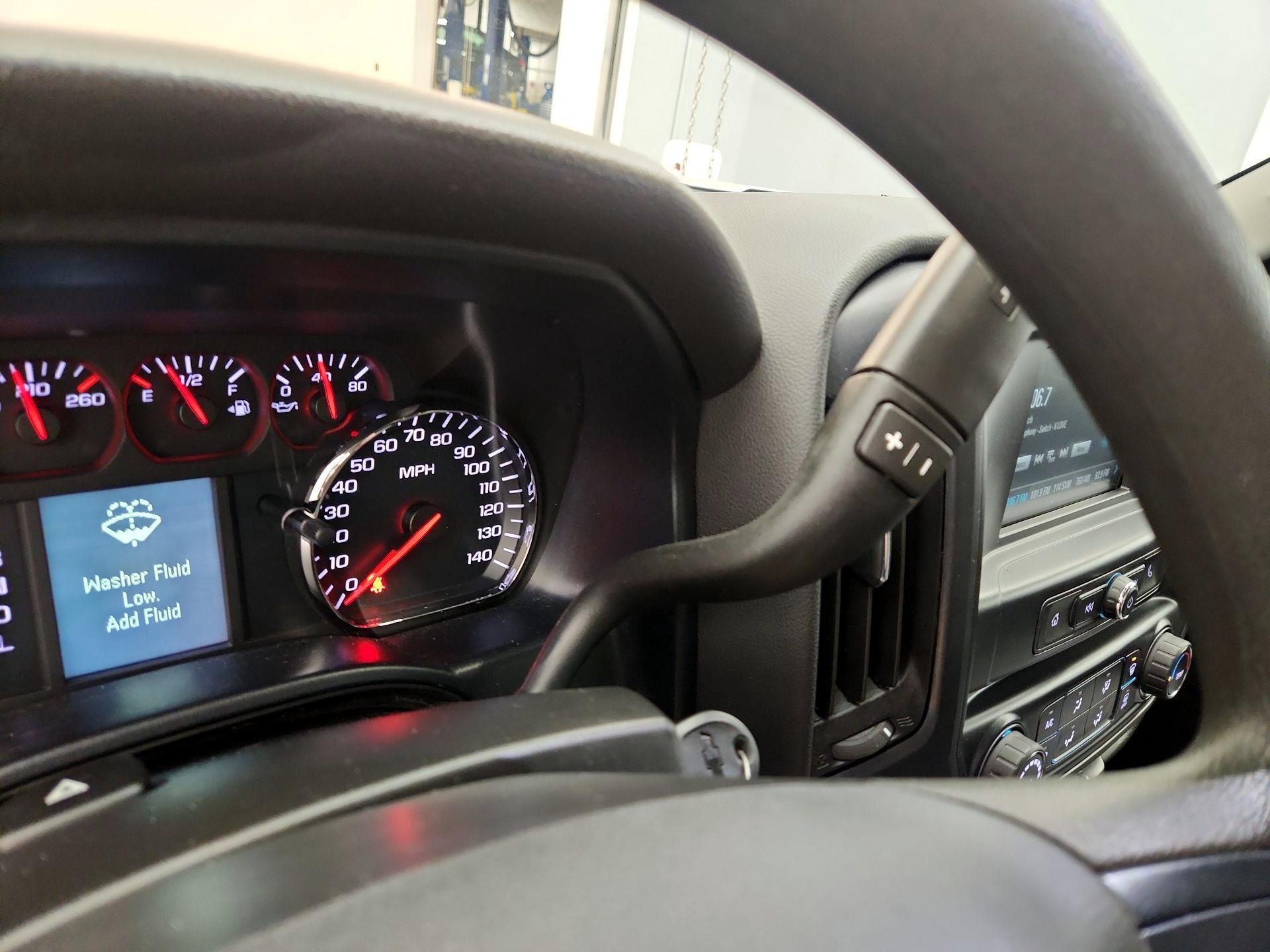 Thumbnail: 2019 Chevrolet Silverado 1500 - 17