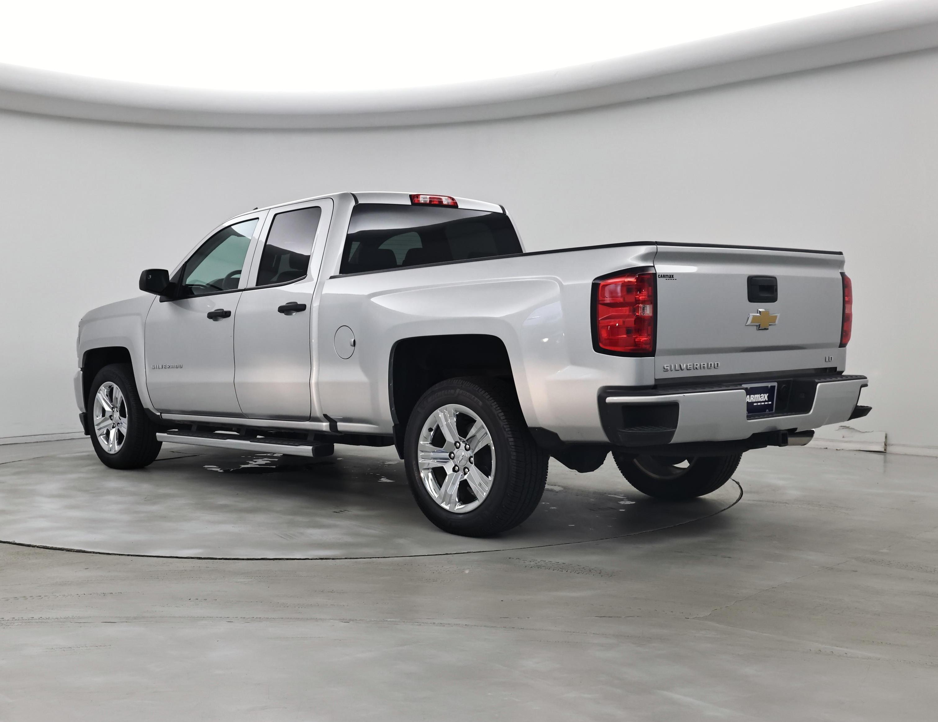 Thumbnail: 2019 Chevrolet Silverado 1500 - 2