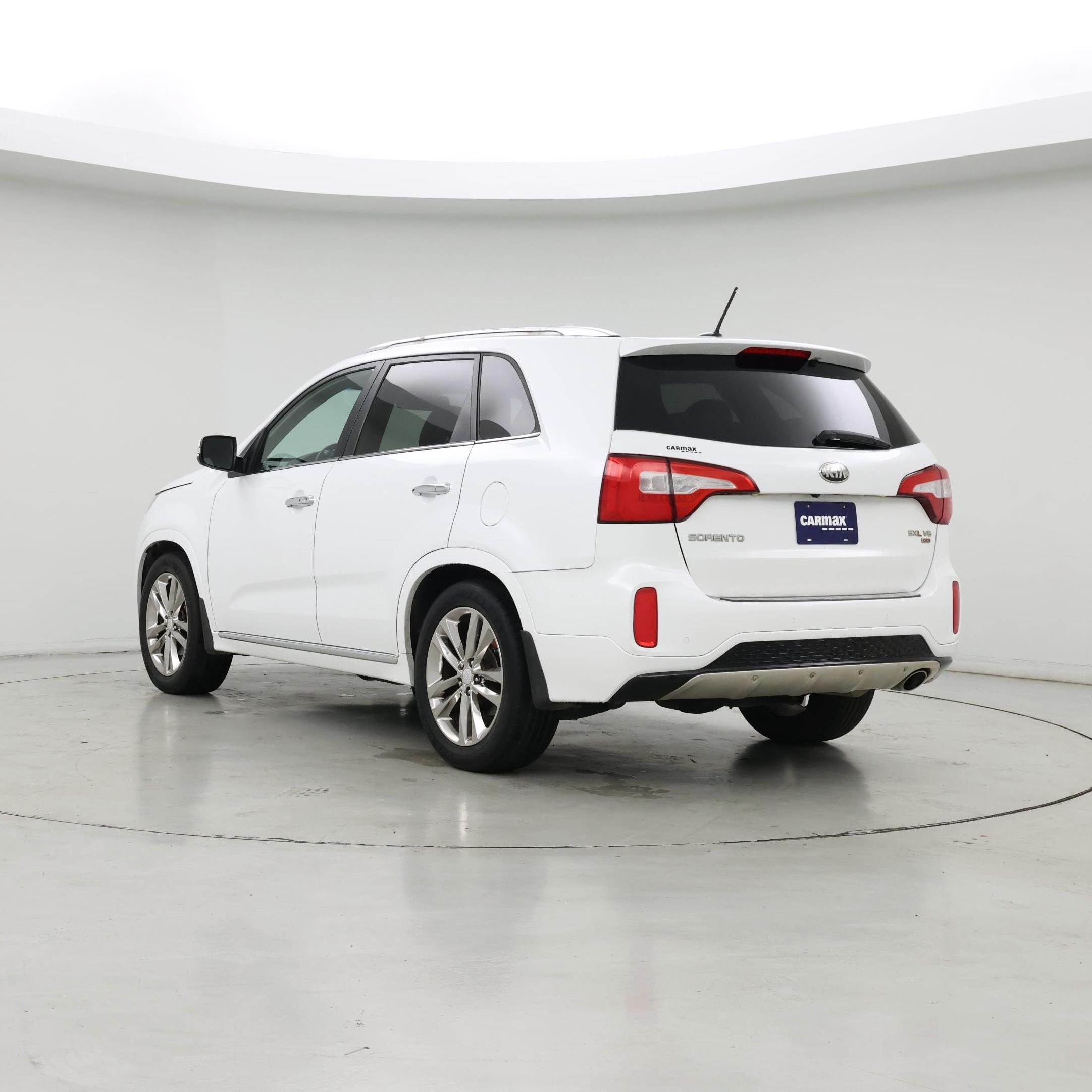 Thumbnail: 2014 Kia Sorento - 2