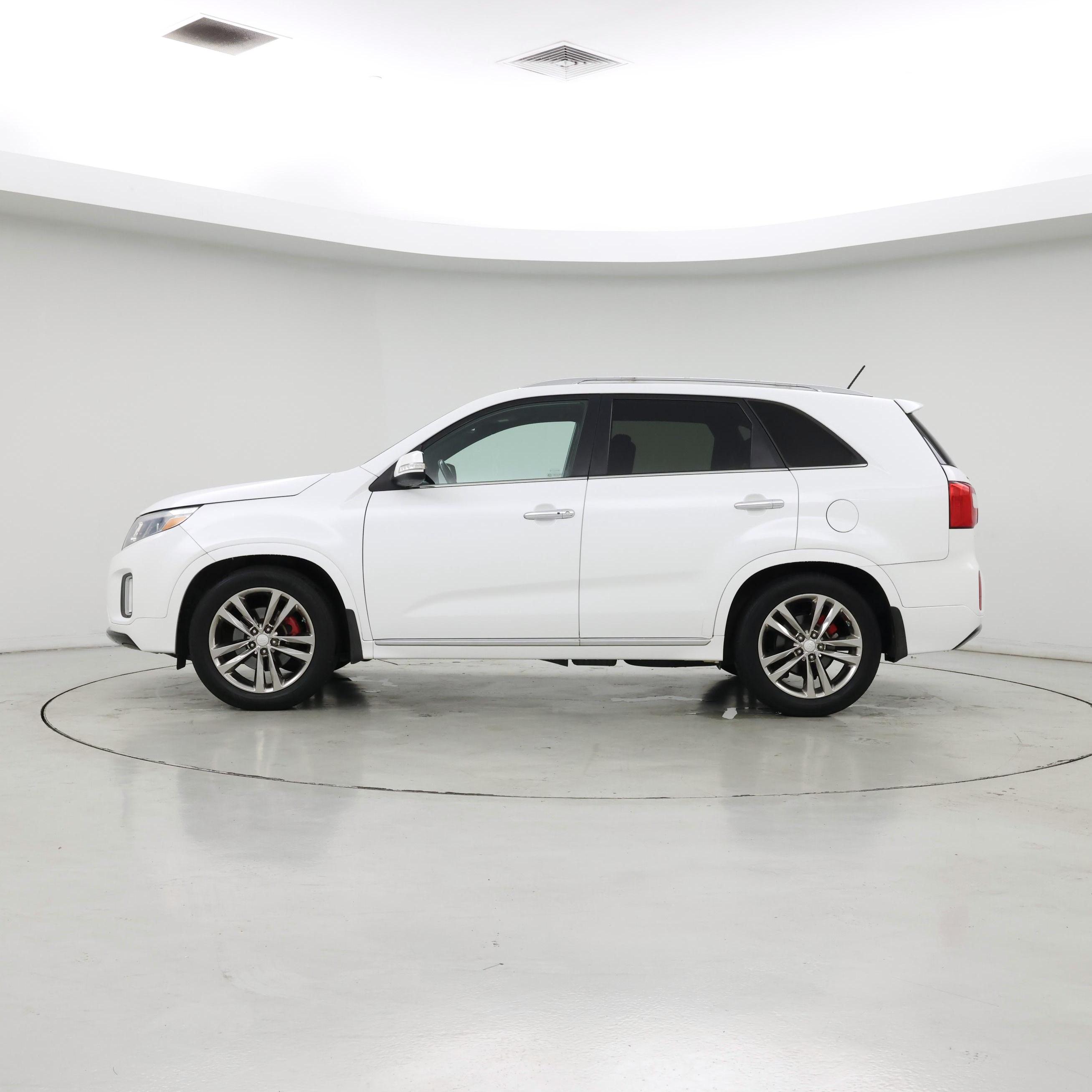 Thumbnail: 2014 Kia Sorento - 3