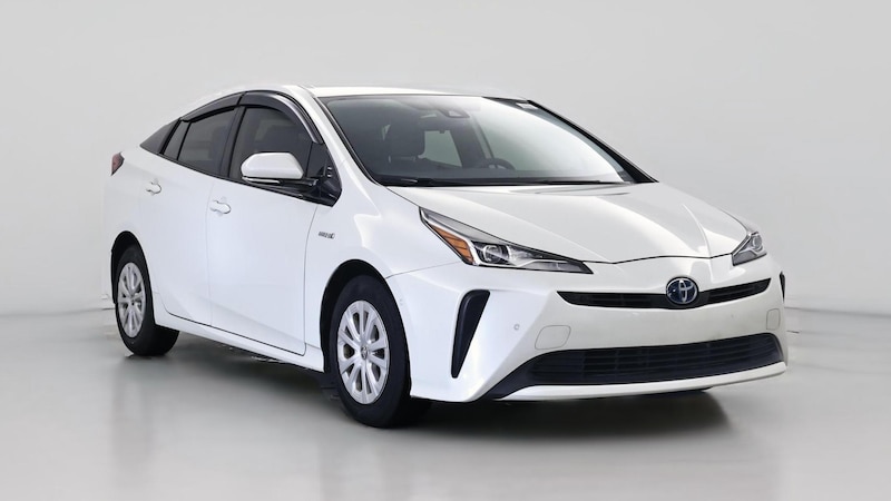 2020 Toyota Prius LE Hero Image