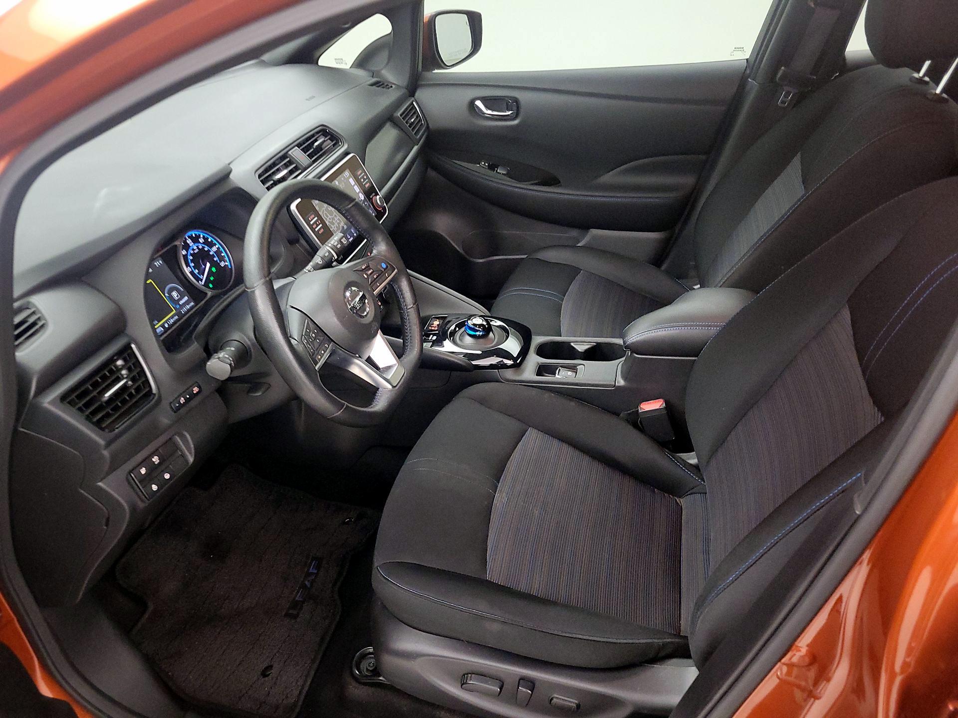 Thumbnail: 2022 Nissan Leaf - 11