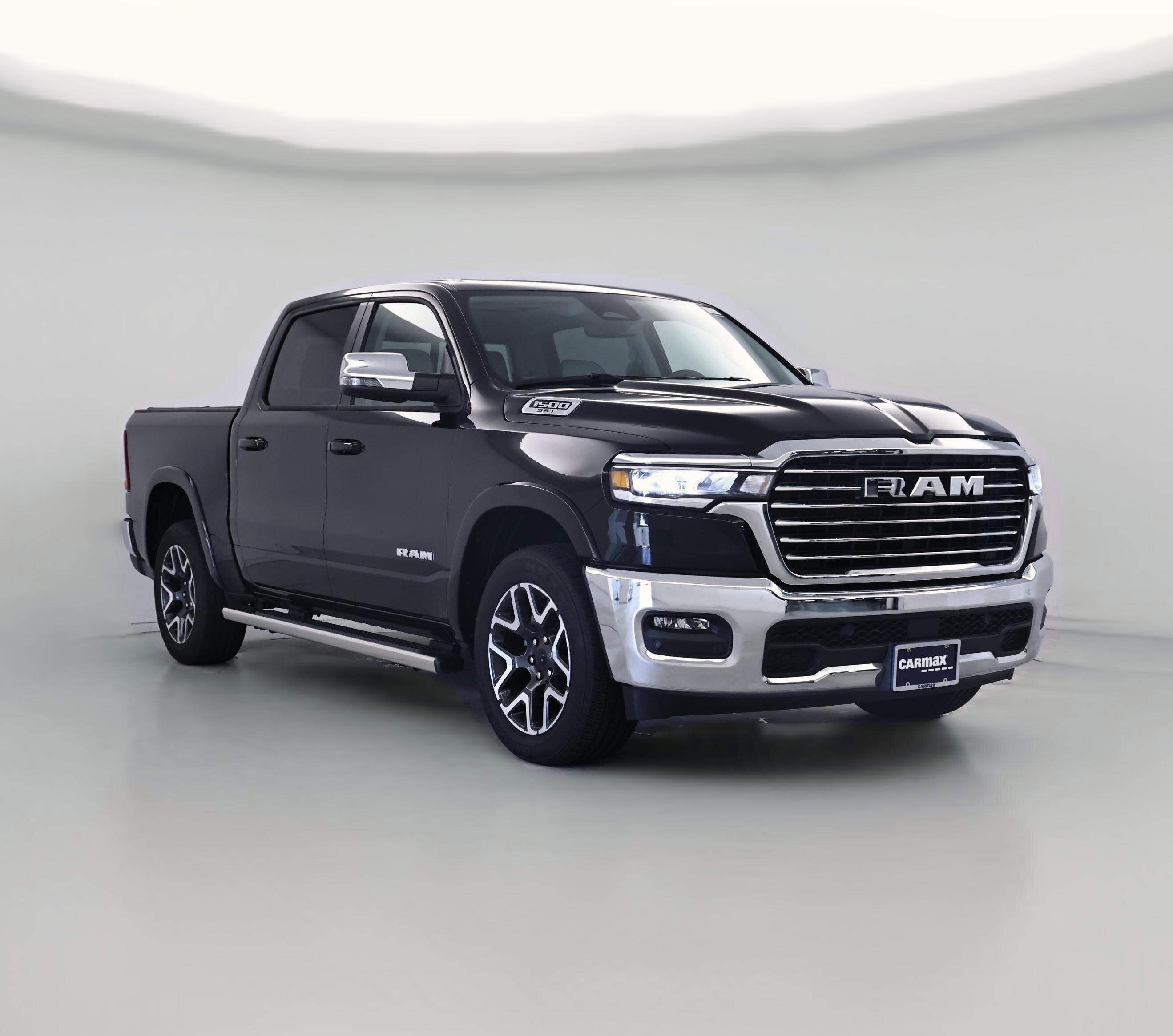 Thumbnail: 2025 RAM 1500 - 1
