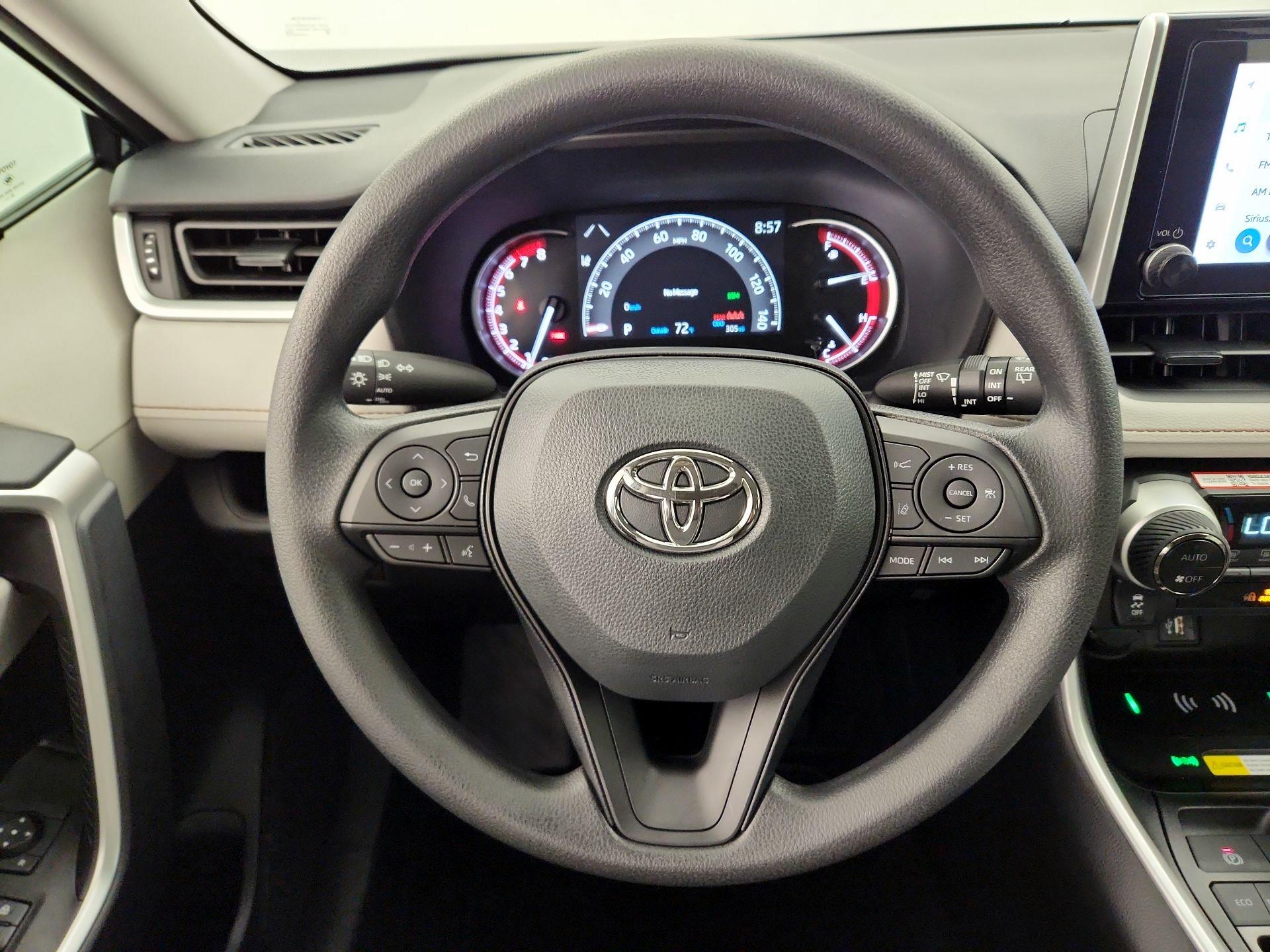 Thumbnail: 2025 Toyota RAV4 - 10