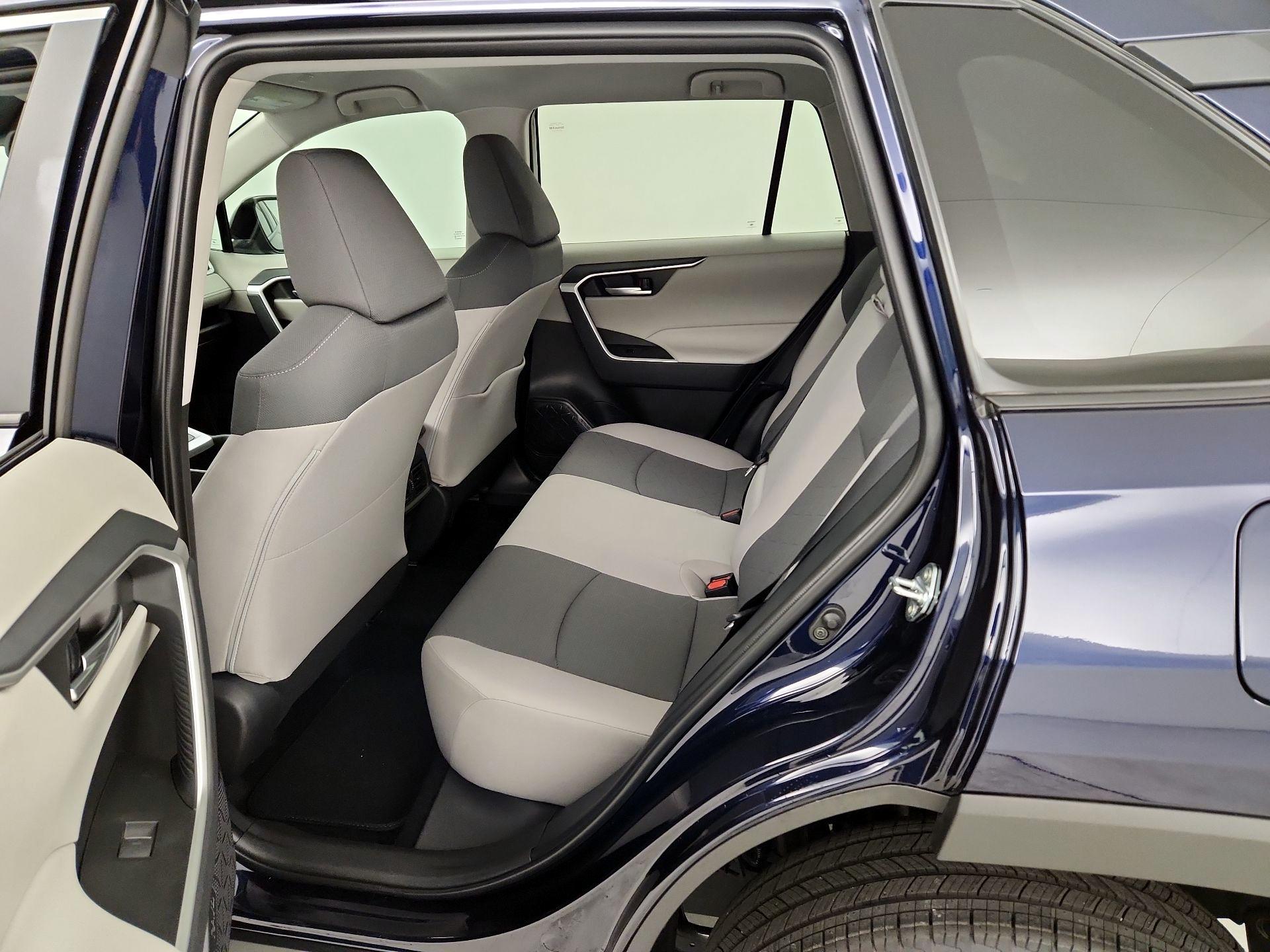 Thumbnail: 2025 Toyota RAV4 - 19