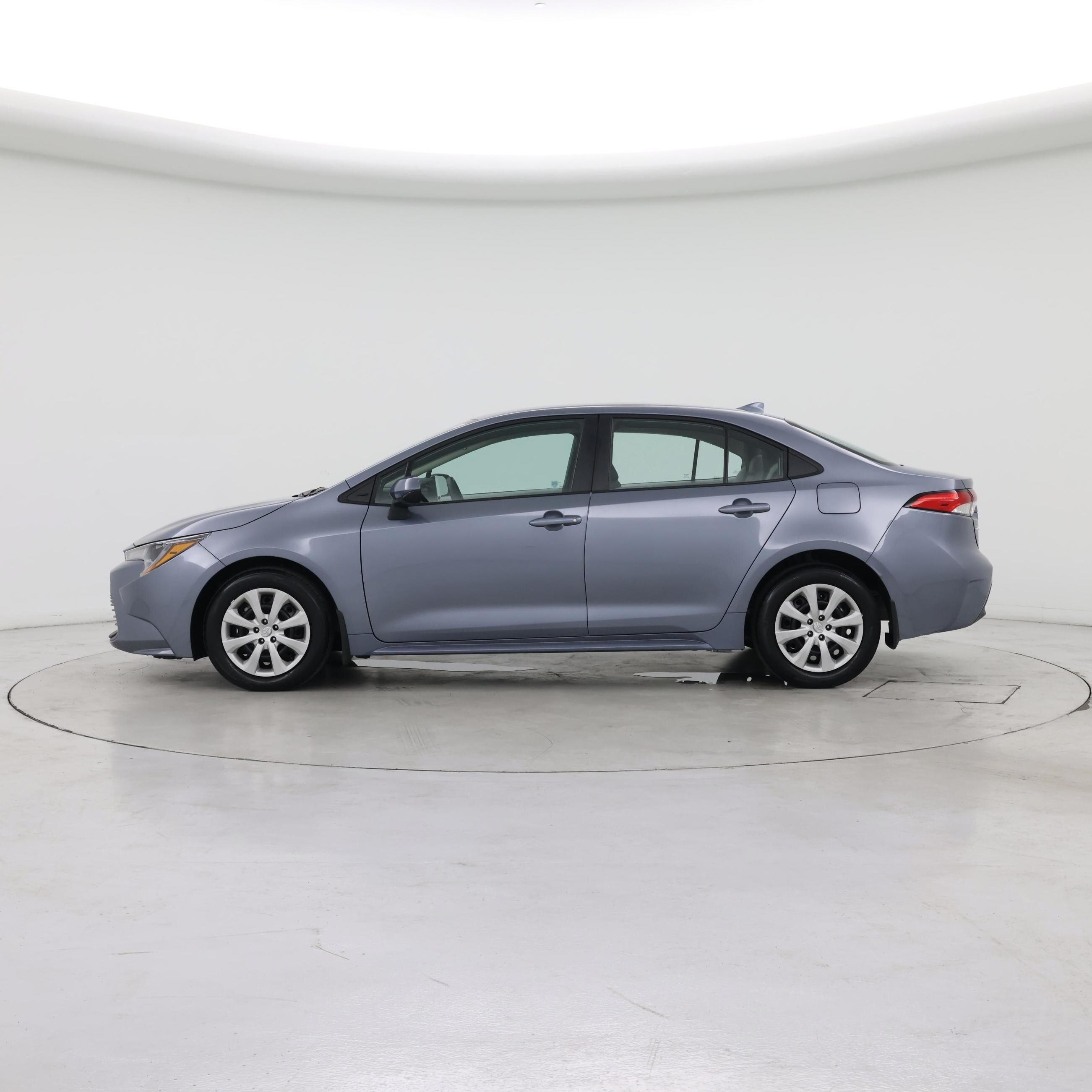 Thumbnail: 2025 Toyota Corolla - 3