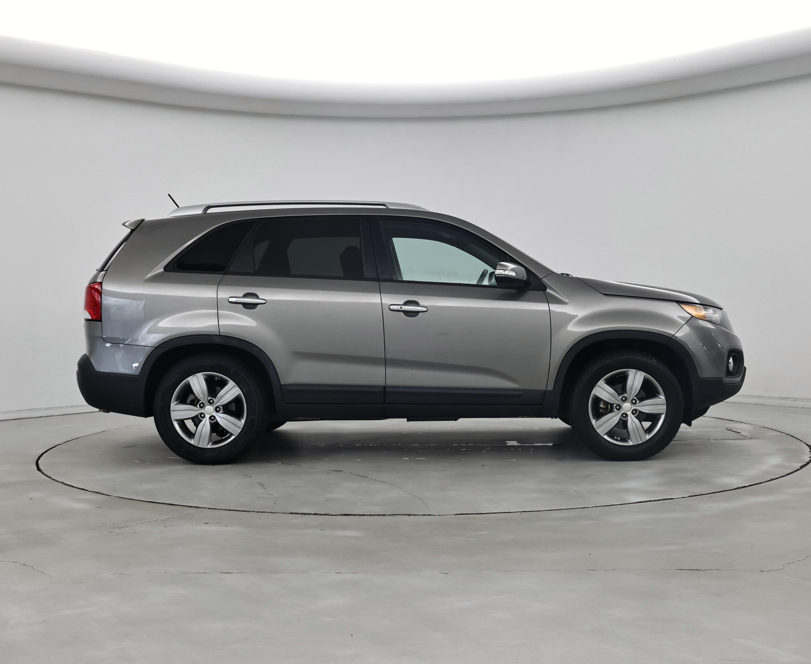 Thumbnail: 2013 Kia Sorento - 7