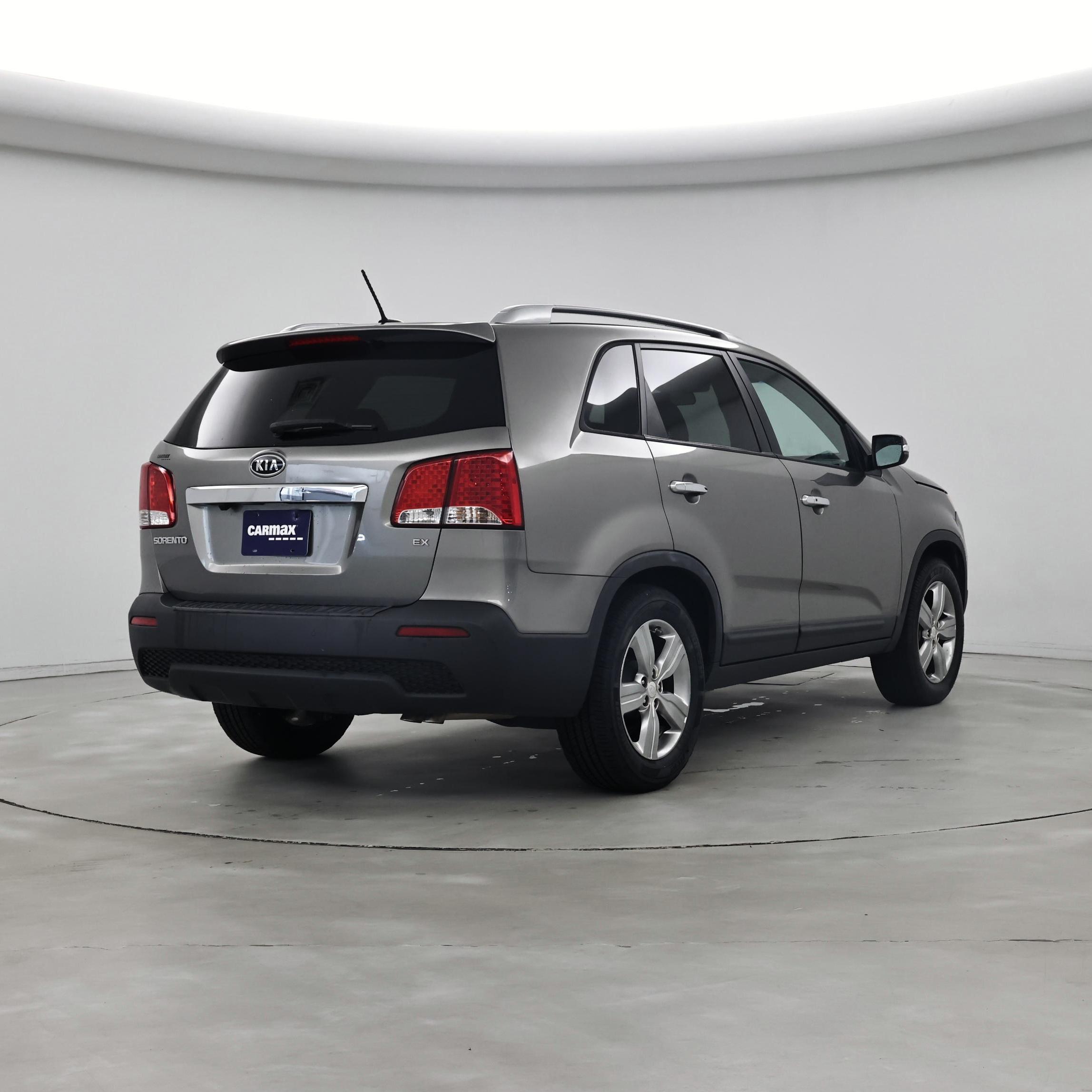 Thumbnail: 2013 Kia Sorento - 8