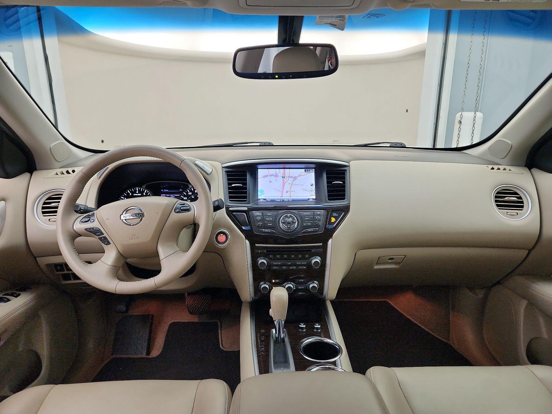 Thumbnail: 2014 Nissan Pathfinder - 9