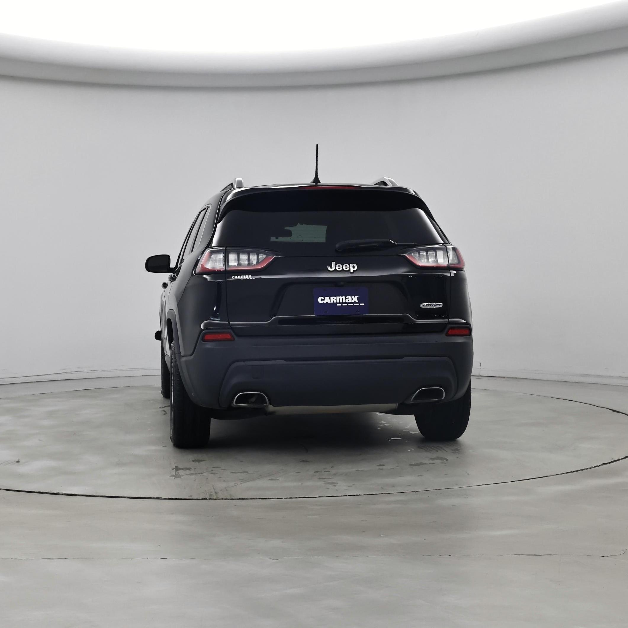 Thumbnail: 2019 Jeep Cherokee - 6