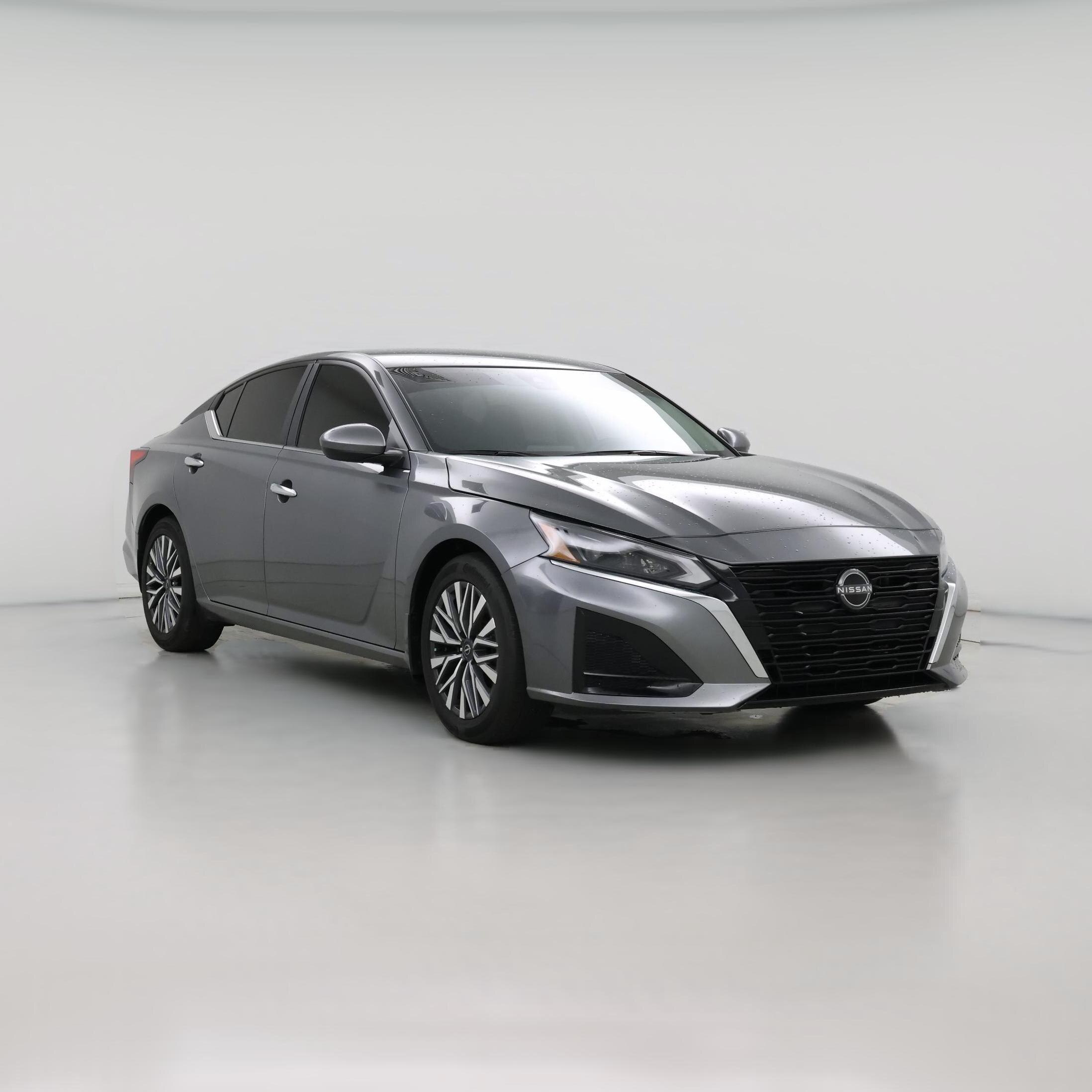 Thumbnail: 2023 Nissan Altima - 1