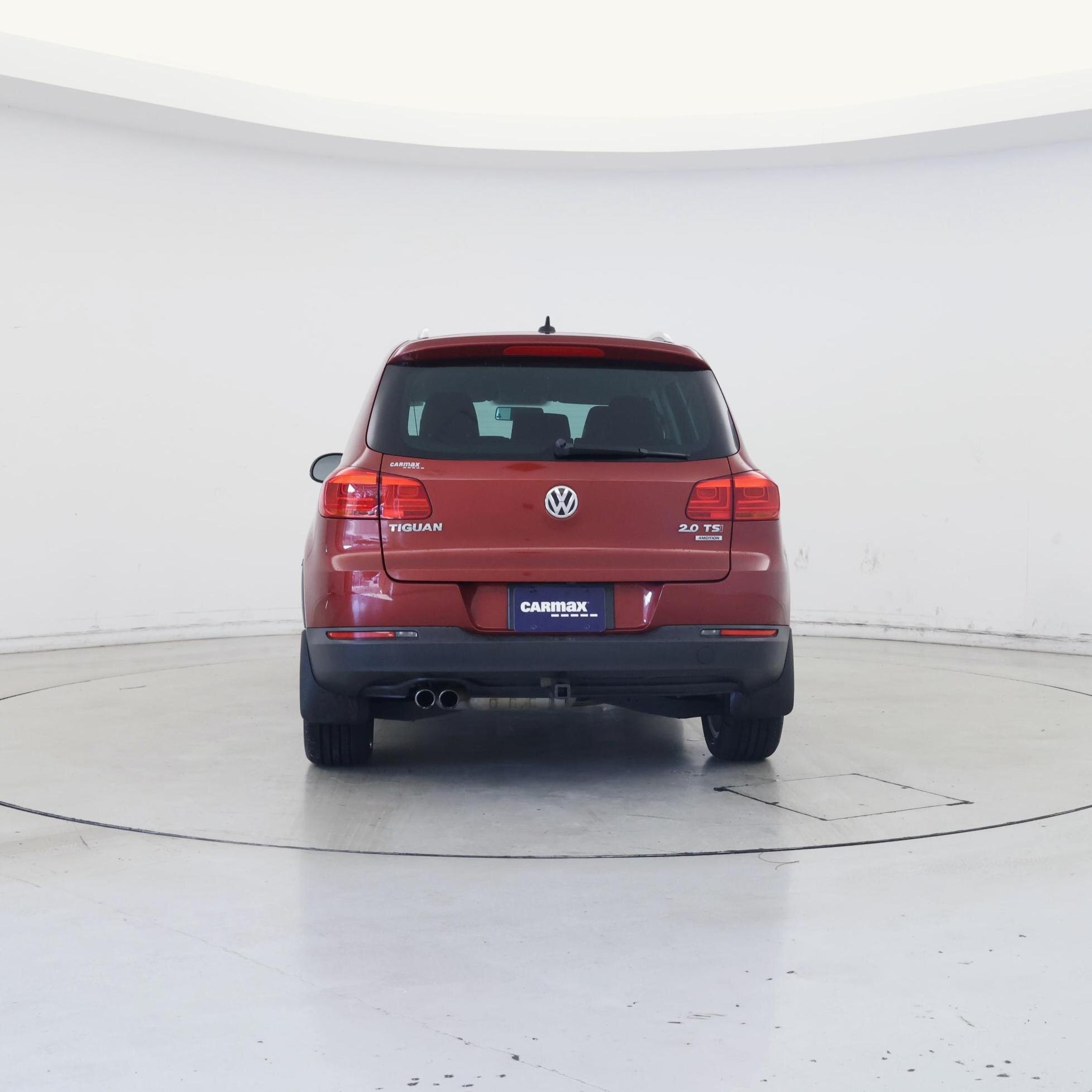 Thumbnail: 2014 Volkswagen Tiguan - 6