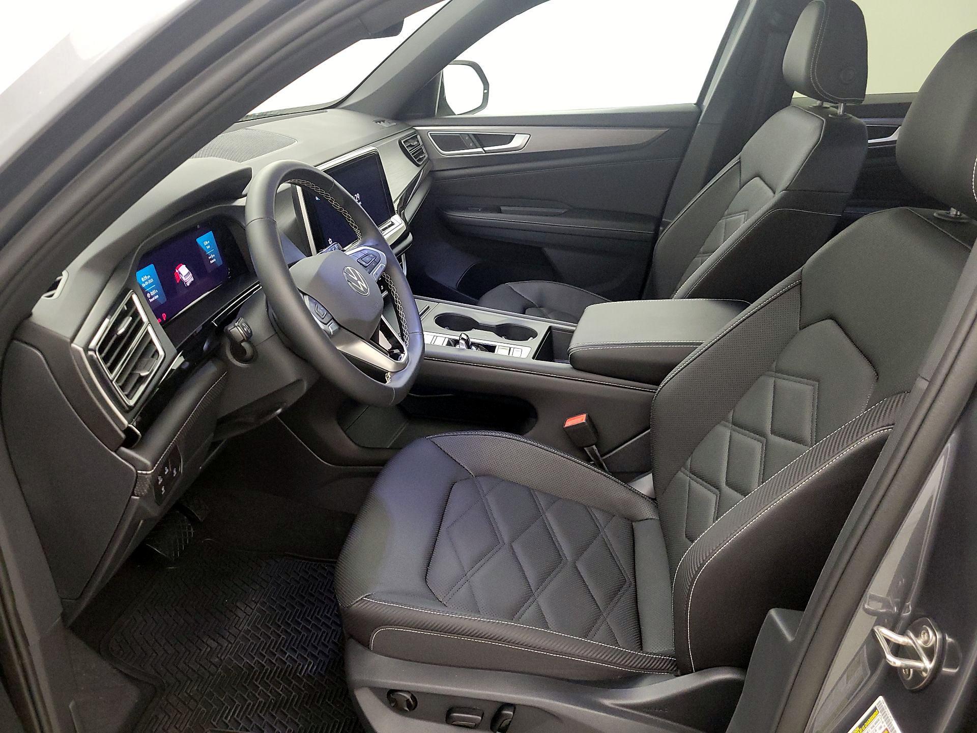 Thumbnail: 2025 Volkswagen Atlas - 11