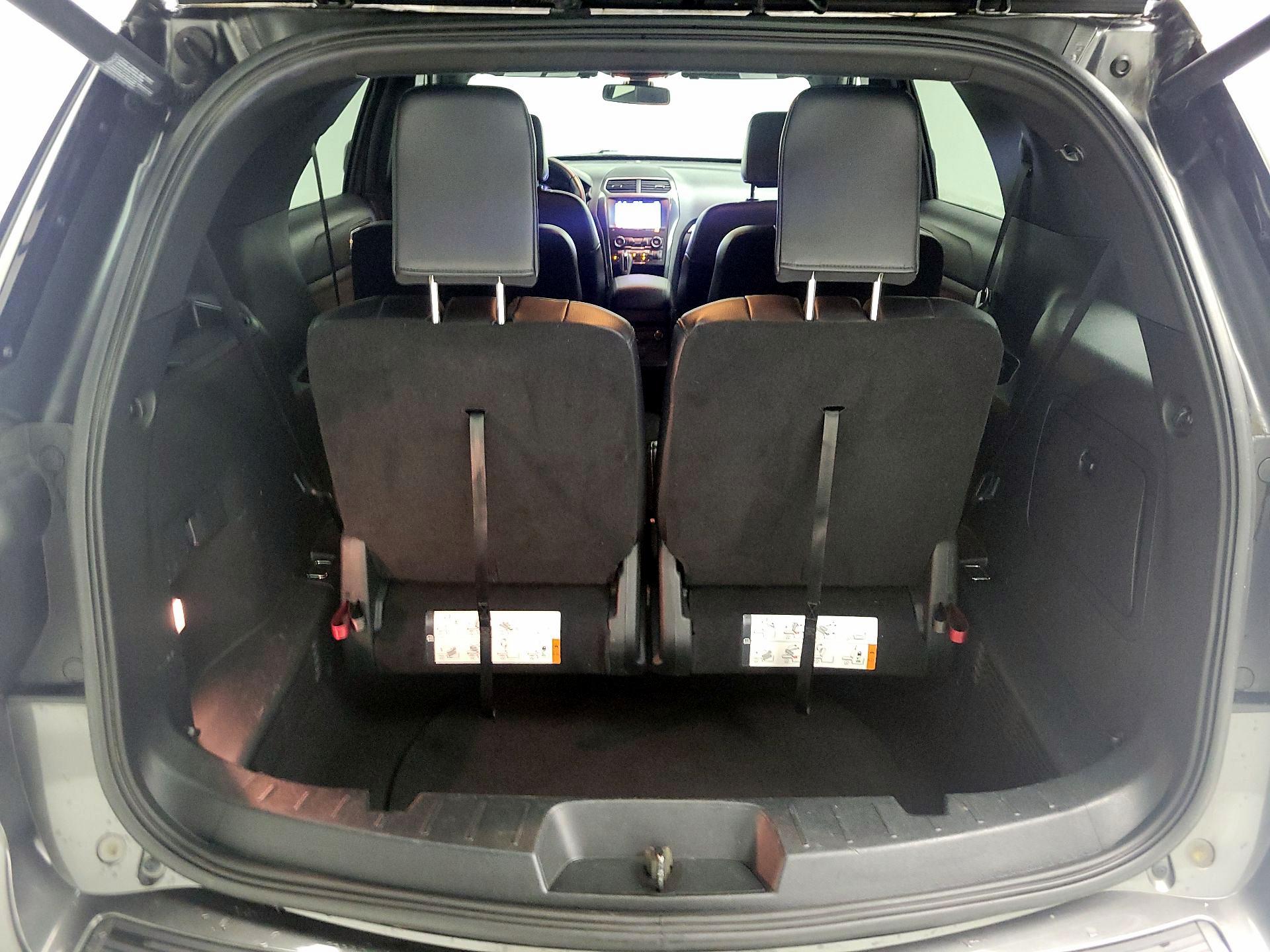 Thumbnail: 2019 Ford Explorer - 19