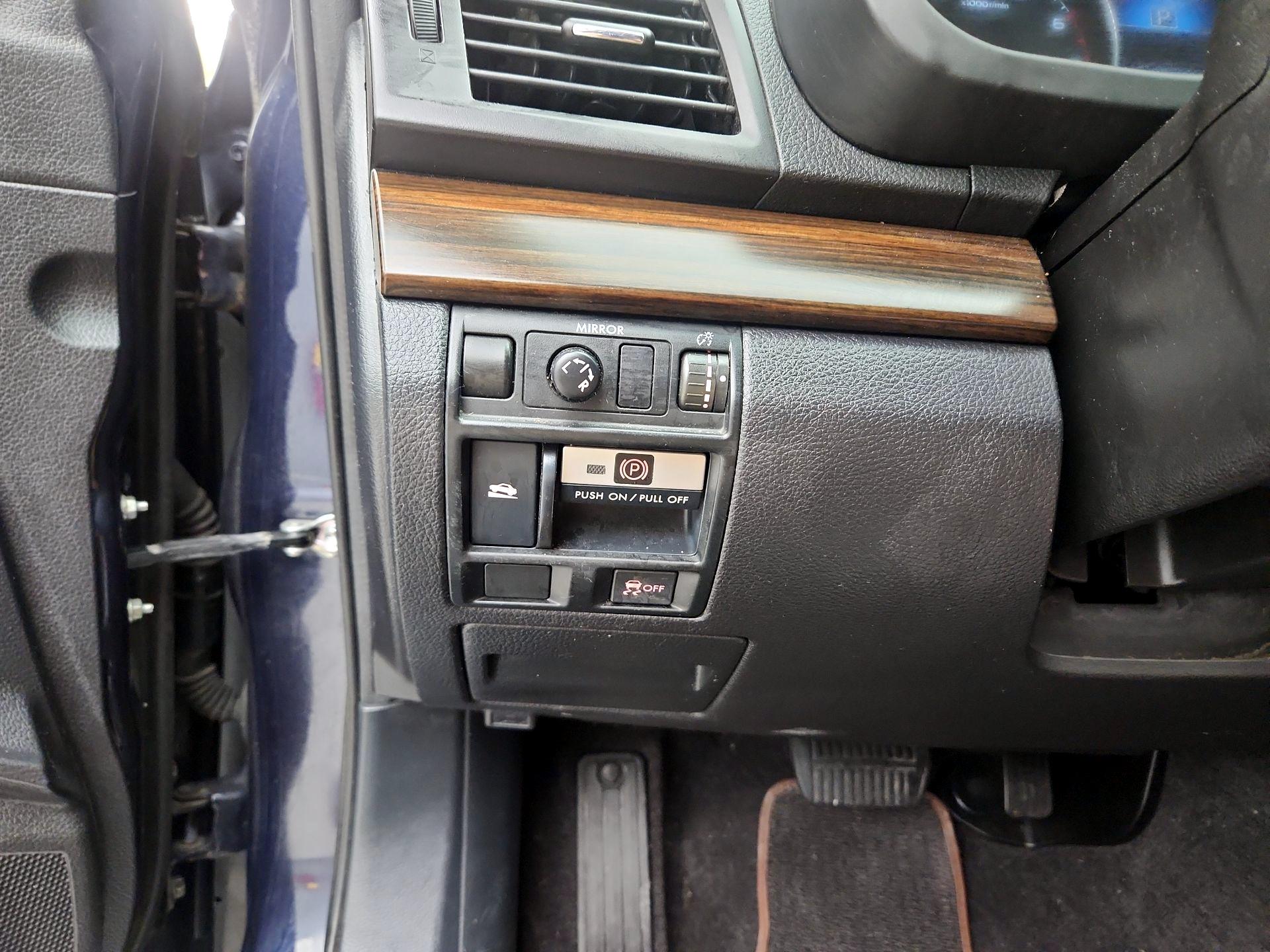 Thumbnail: 2014 Subaru Outback - 13
