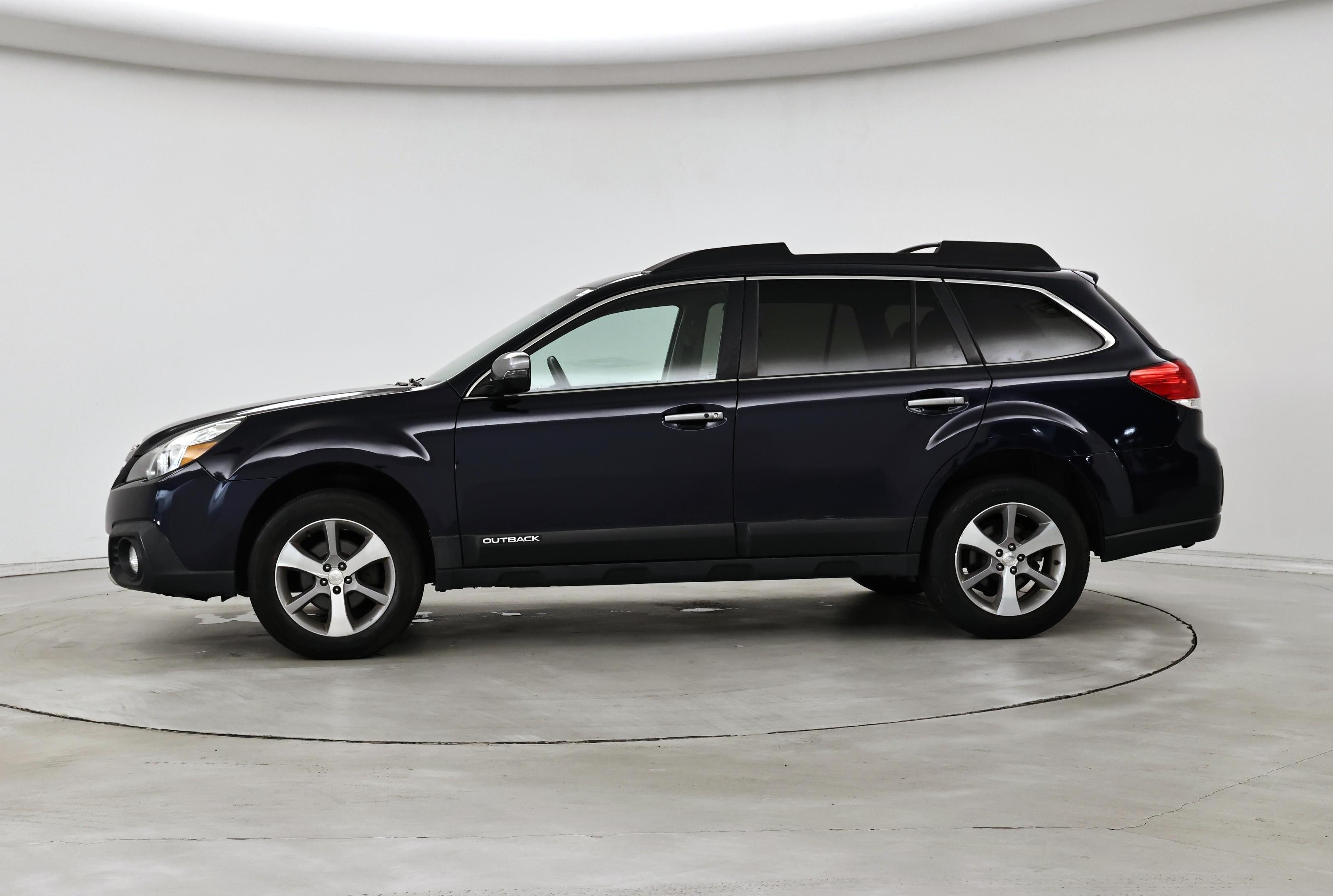 Thumbnail: 2014 Subaru Outback - 3
