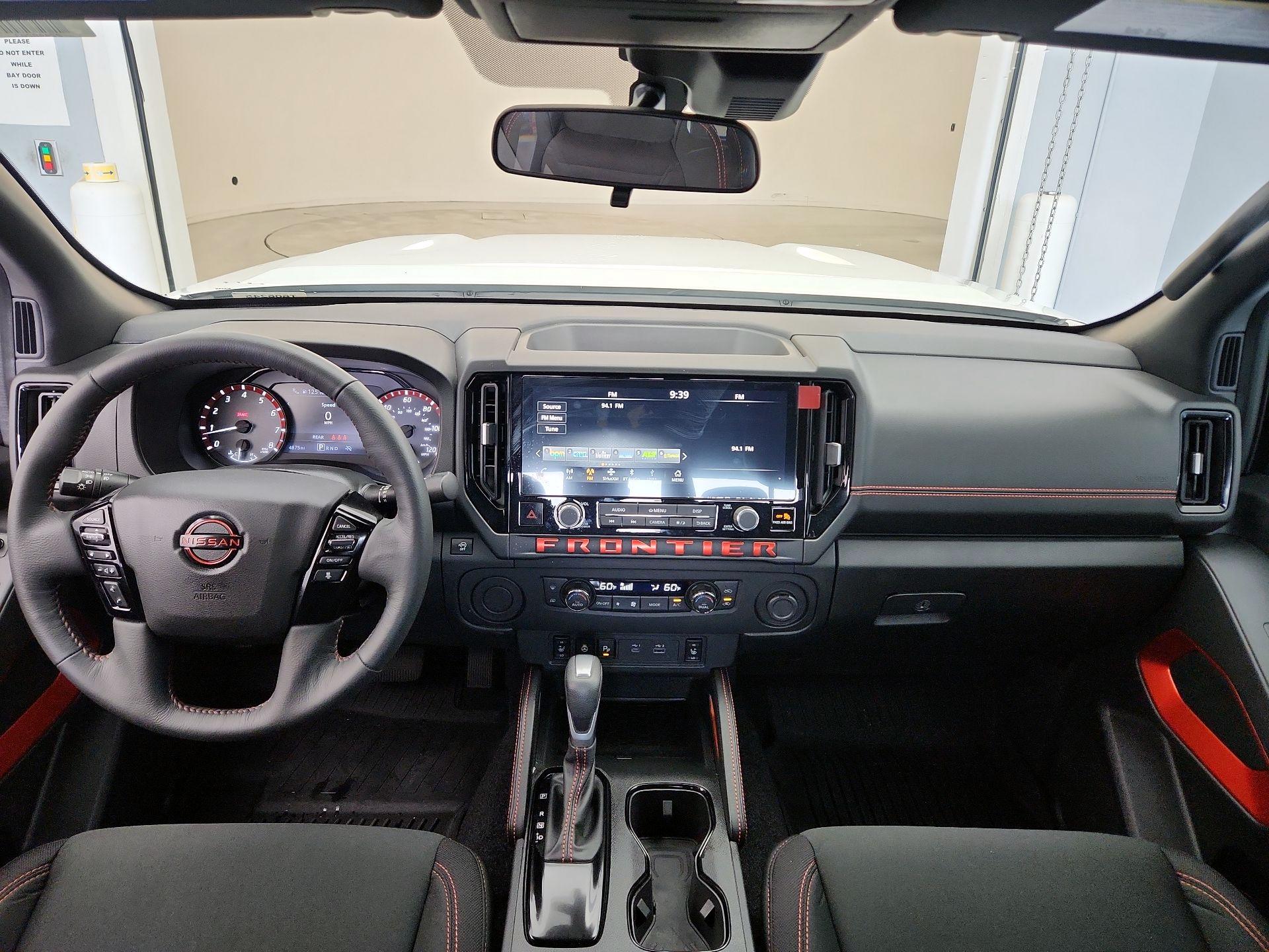 Thumbnail: 2025 Nissan Frontier - 9