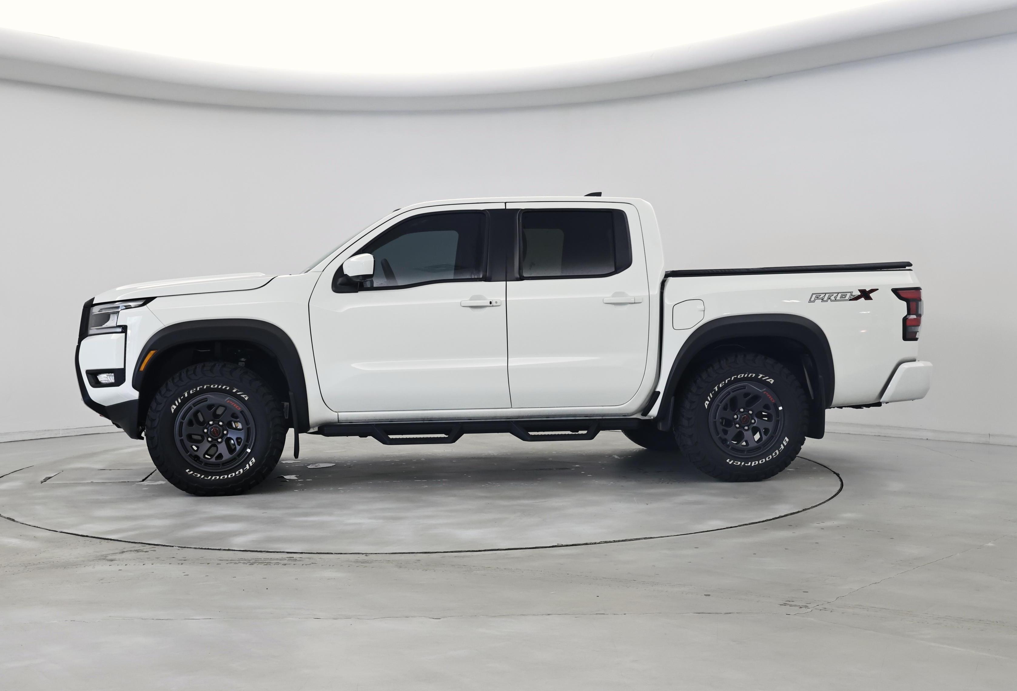 Thumbnail: 2025 Nissan Frontier - 3