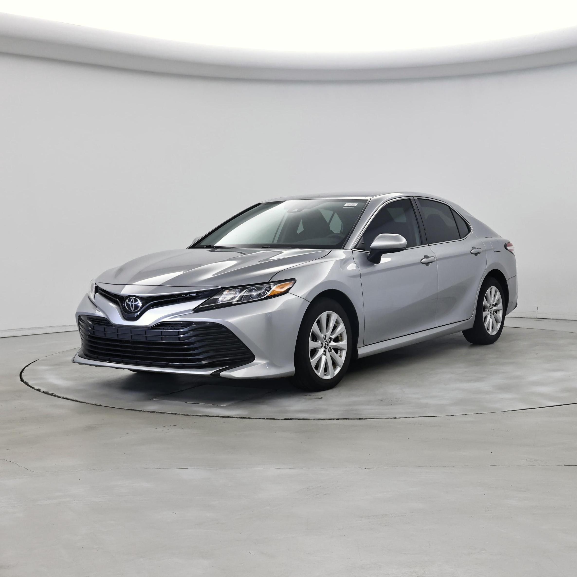 Thumbnail: 2020 Toyota Camry - 4