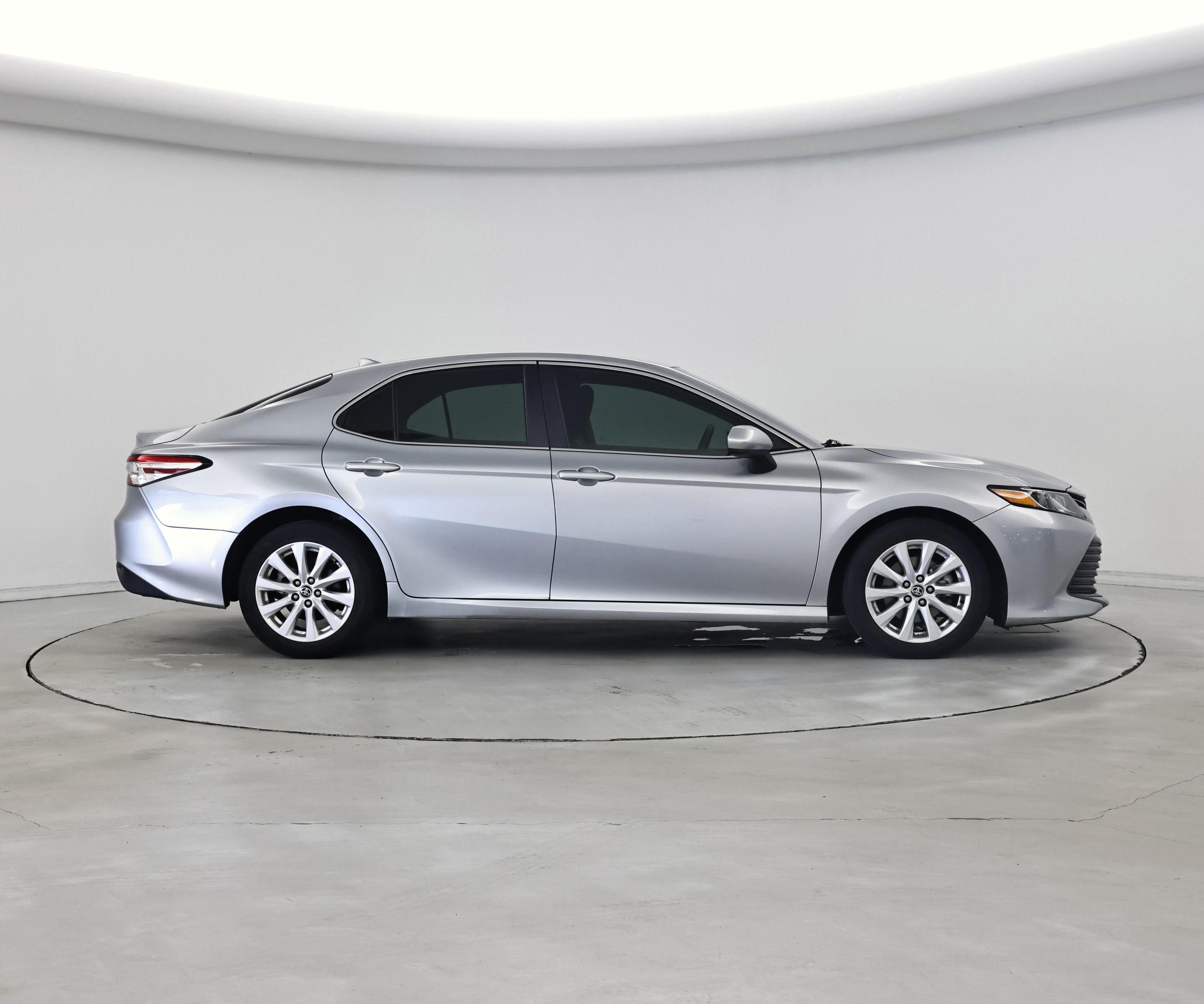 Thumbnail: 2020 Toyota Camry - 7
