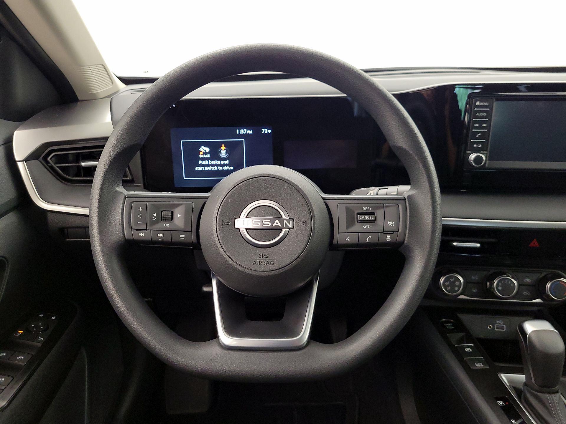 Thumbnail: 2025 Nissan Kicks - 10