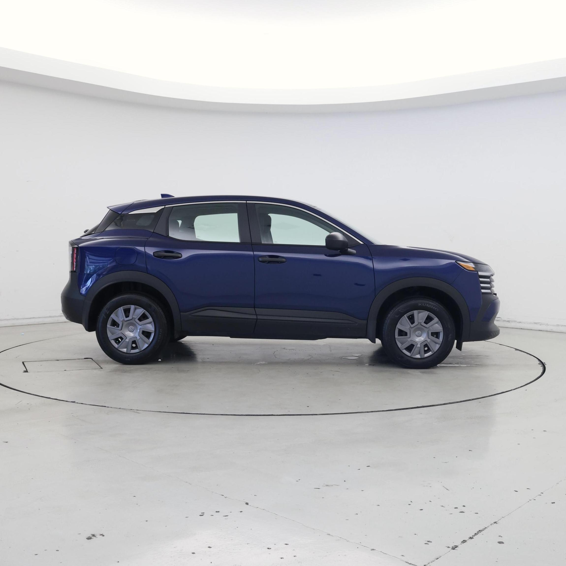 Thumbnail: 2025 Nissan Kicks - 7