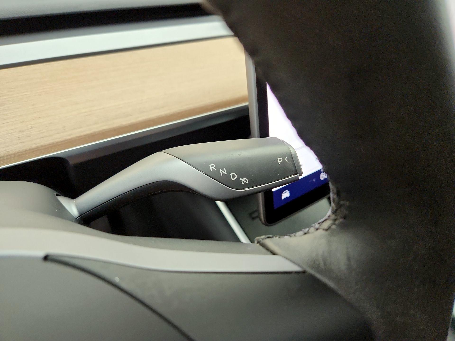 Thumbnail: 2020 Tesla Model 3 - 17